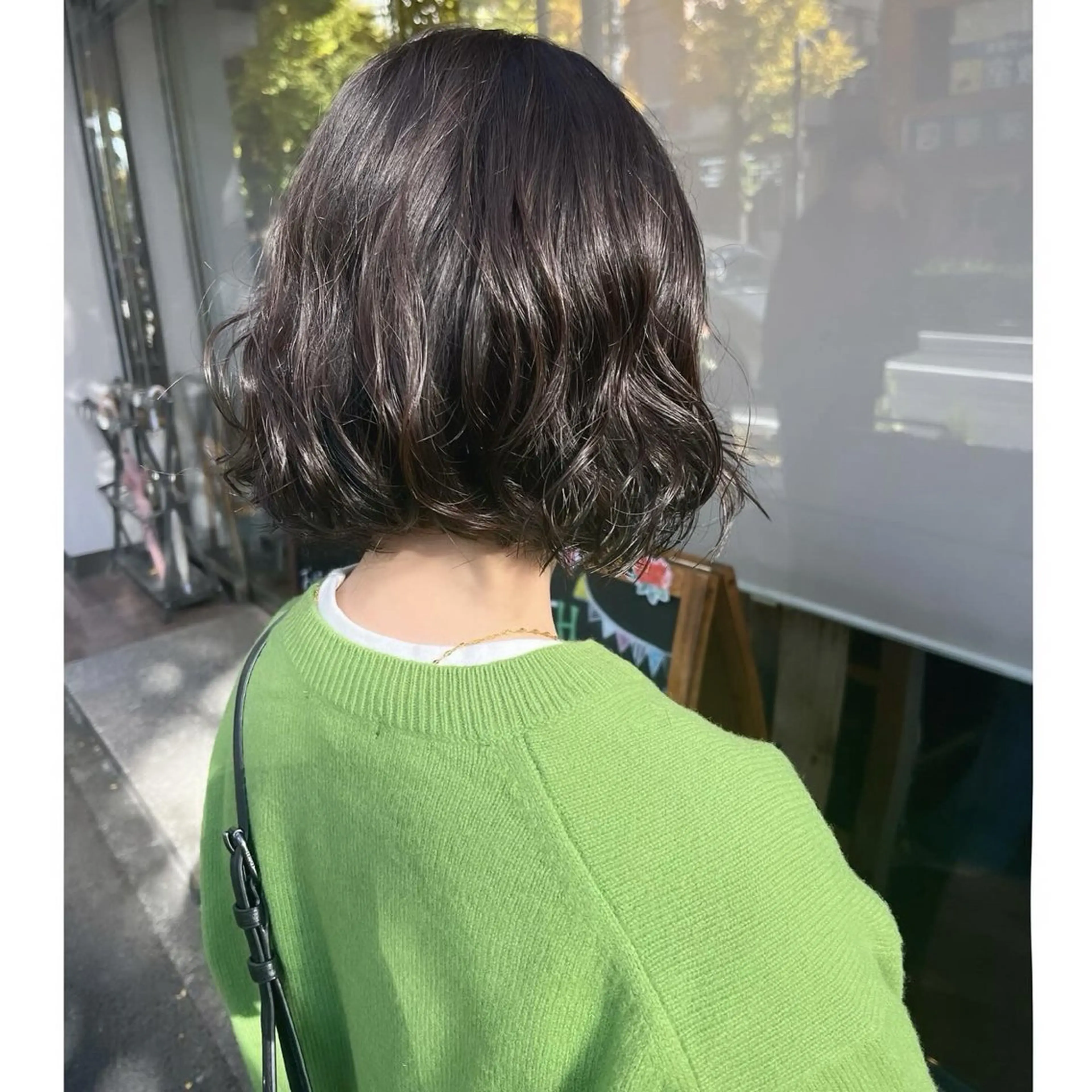 ショート パーマ ボブ デジタルパーマ レイヤーカット🌈 透明感カラー🌷ﾕﾘのヘアスタイル