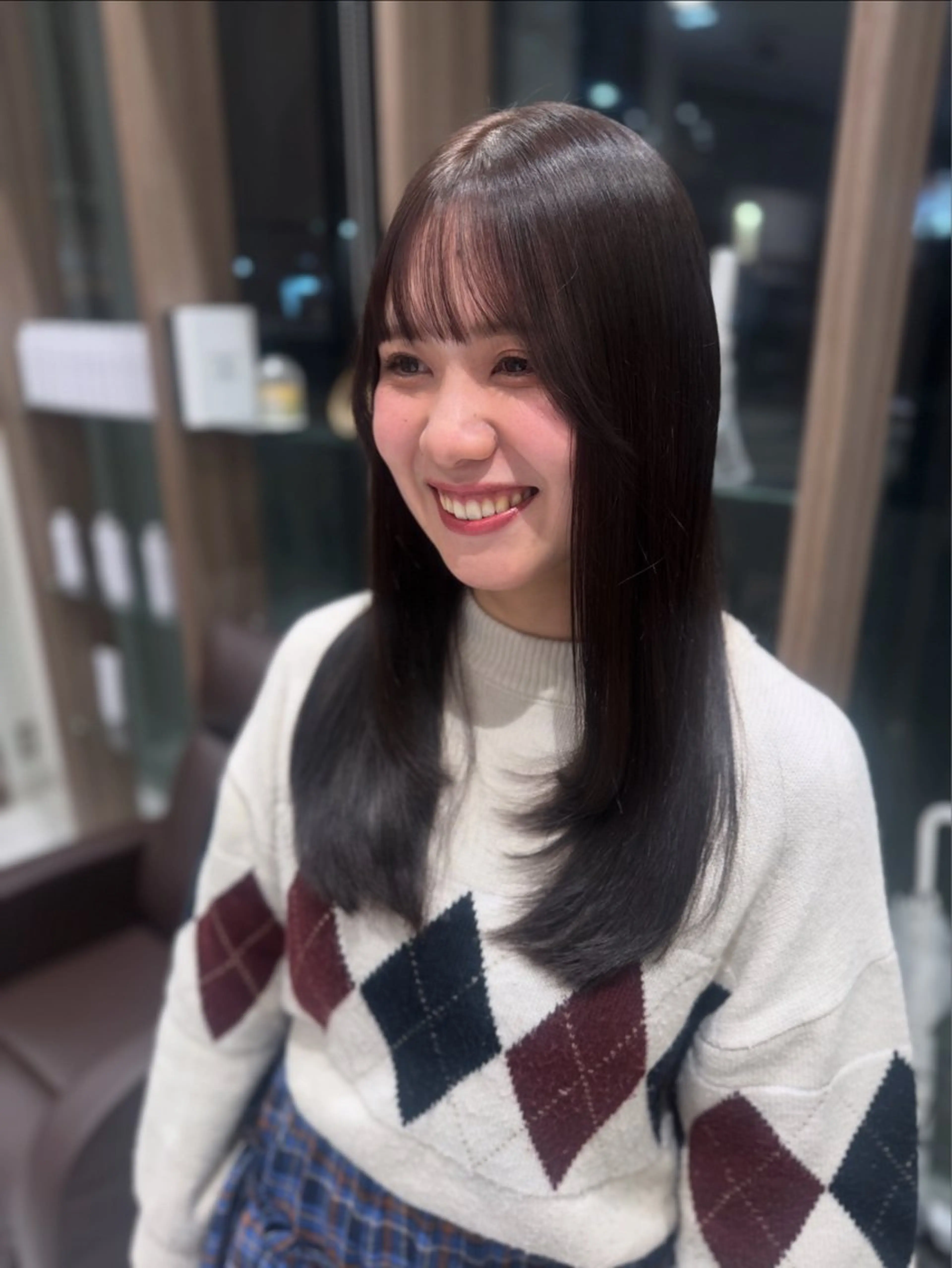 ロング カット 🕯コバ/レイヤー/ 美髪縮毛🕯のヘアスタイル