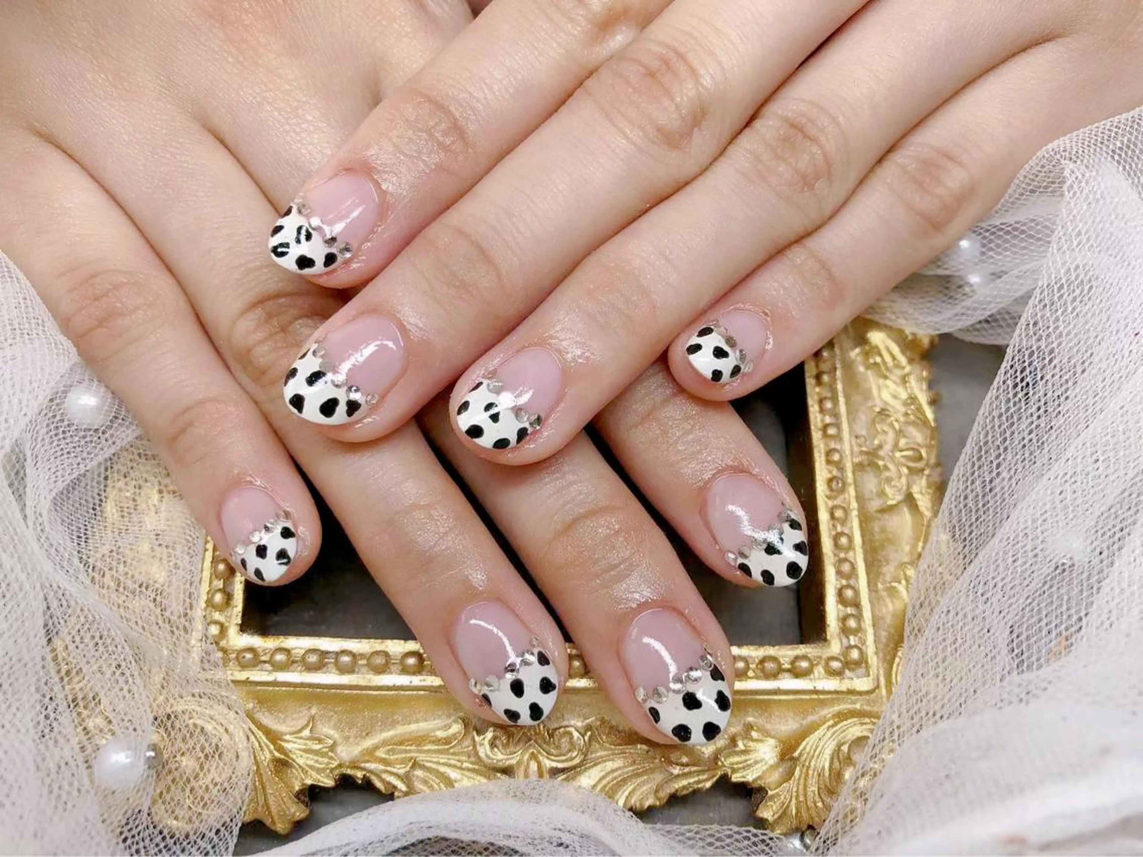 ネイル ハンドネイル マジック ミラーのネイルデザイン