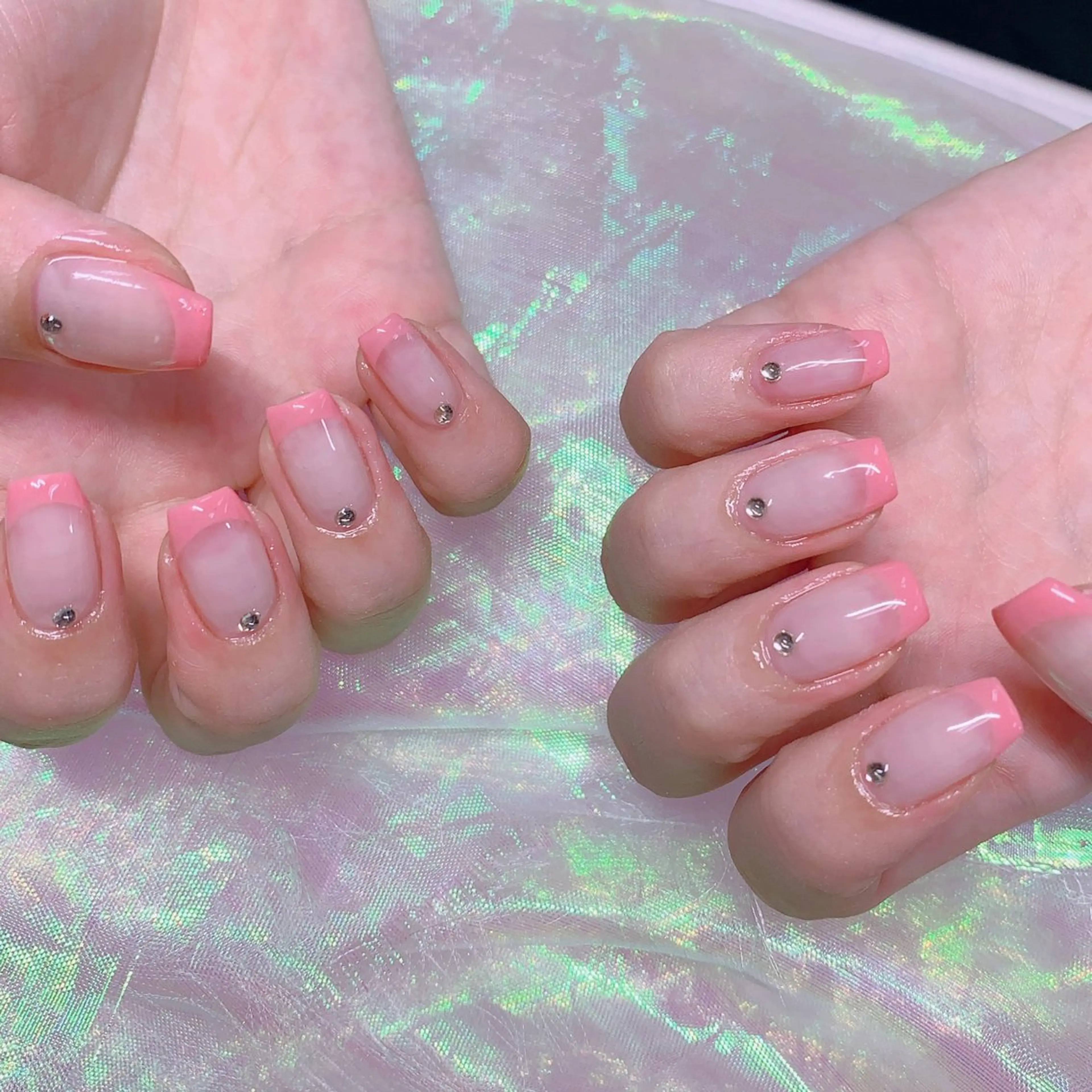 ネイル アートネイル クリアネイル フラッシュネイル フットネイル フレンチネイル ハンドネイル インフィニティ ネイルサロンのネイルデザイン