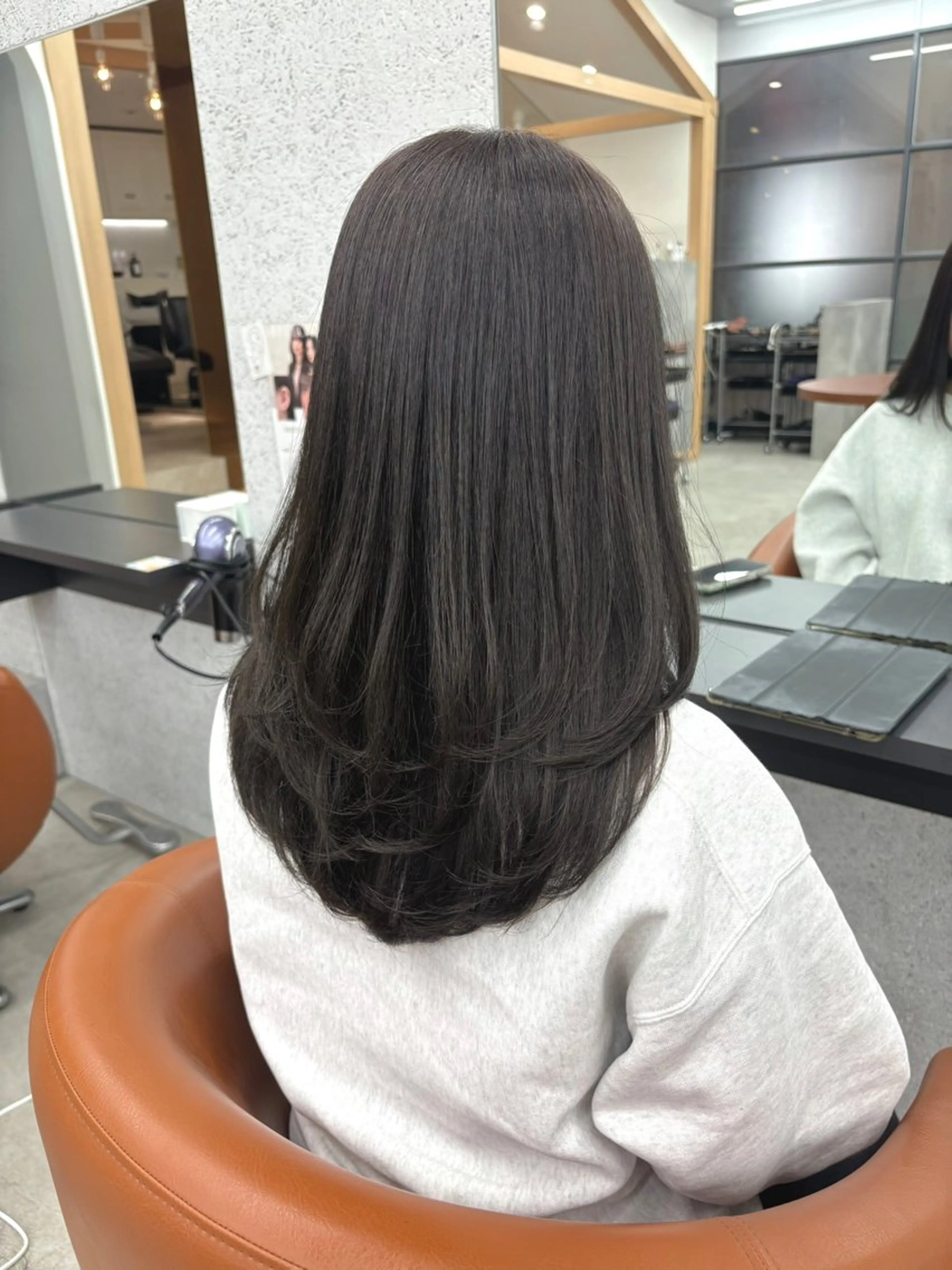 ロング カラー 🫧透明感🫧 上岡夕理香のヘアスタイル