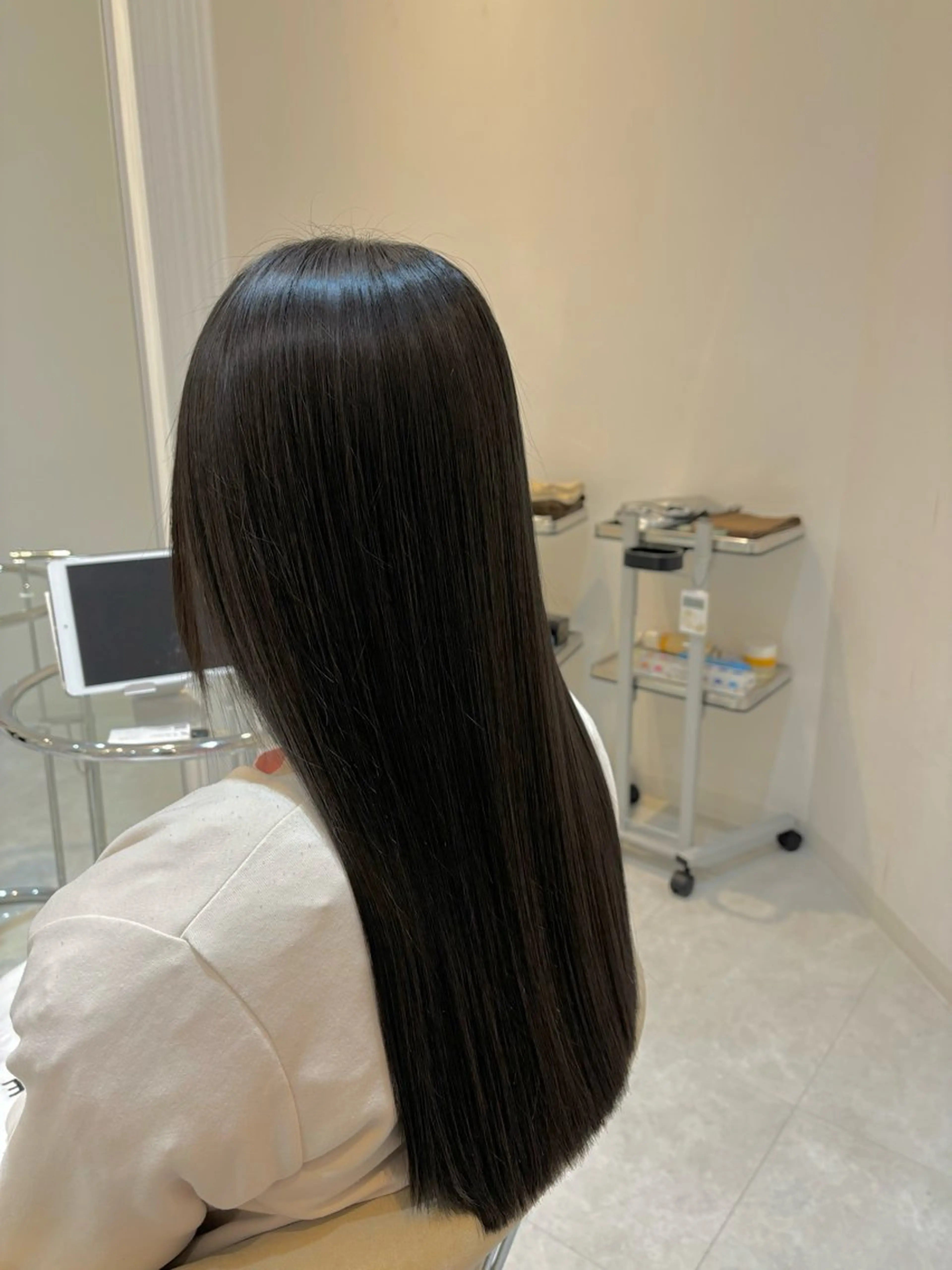 ミディアム 髪質改善 トリートメント 酸熱トリートメント トリートメント Watai 山下直哉のヘアスタイル