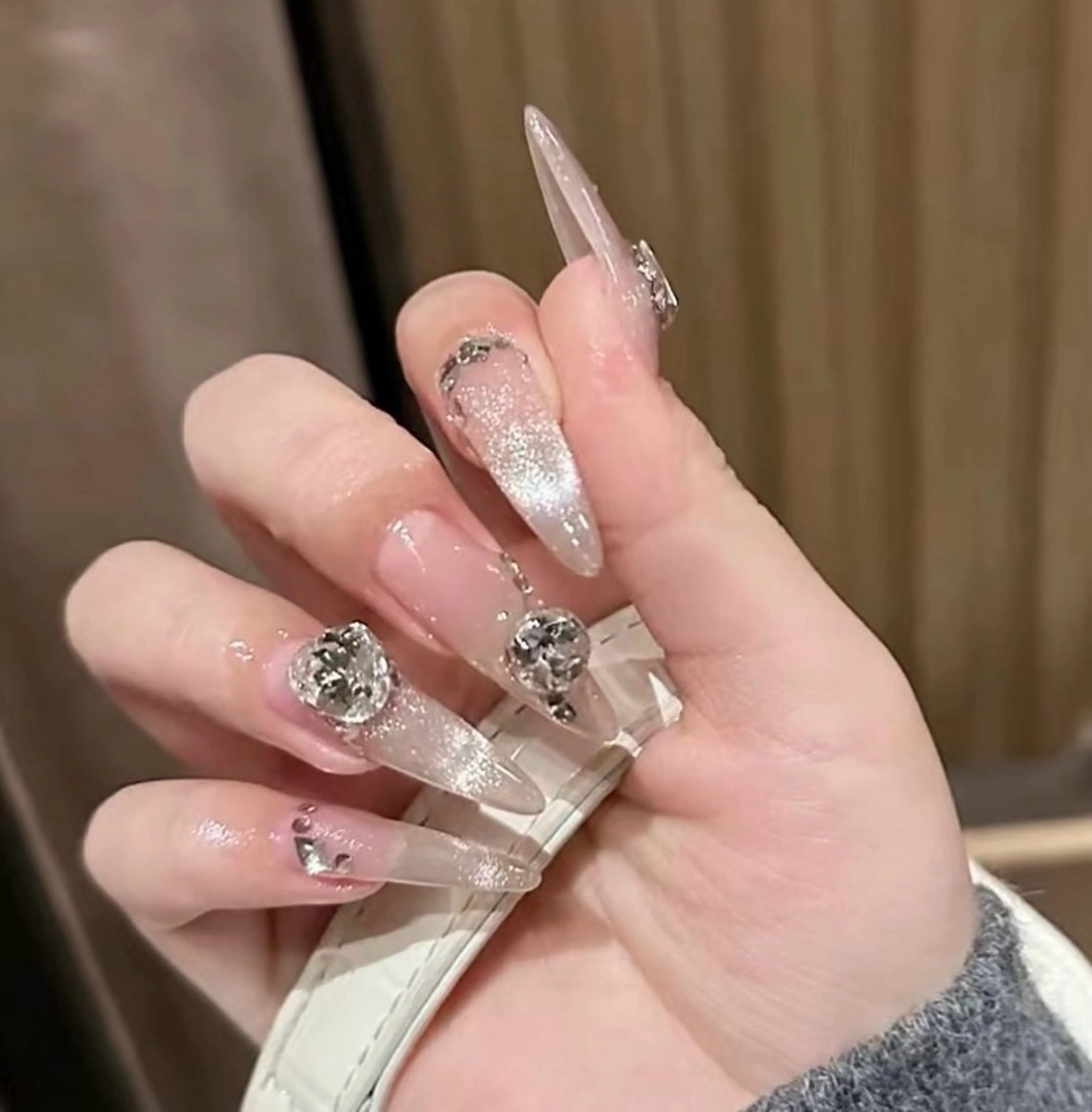 ネイル チークネイル 長さ出し フレンチネイル ガーリー 韓国ネイル sun nail池袋 モデル募集のネイルデザイン
