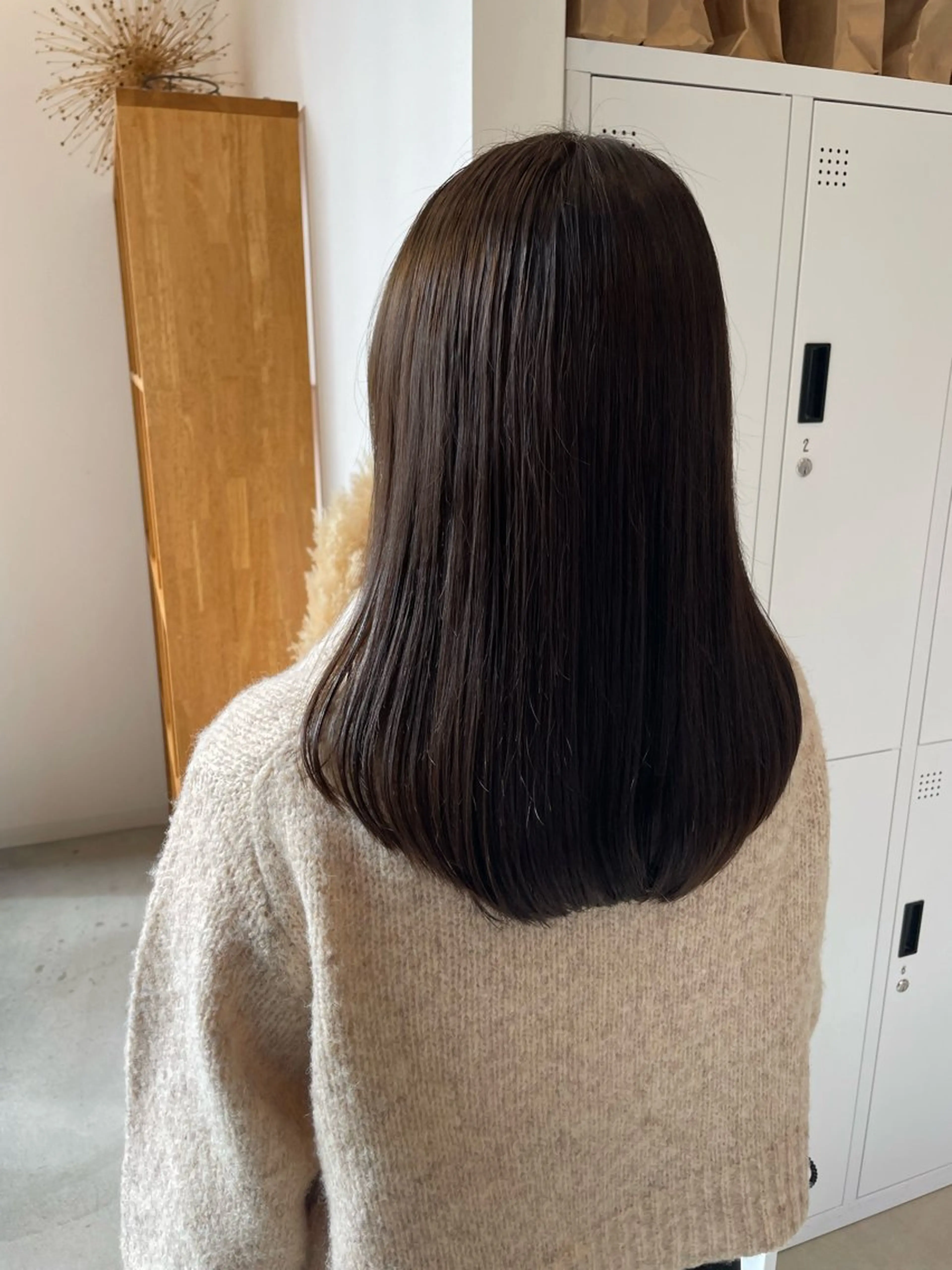 ミディアム 柔らかブラウン/栄/ tomitaのヘアスタイル