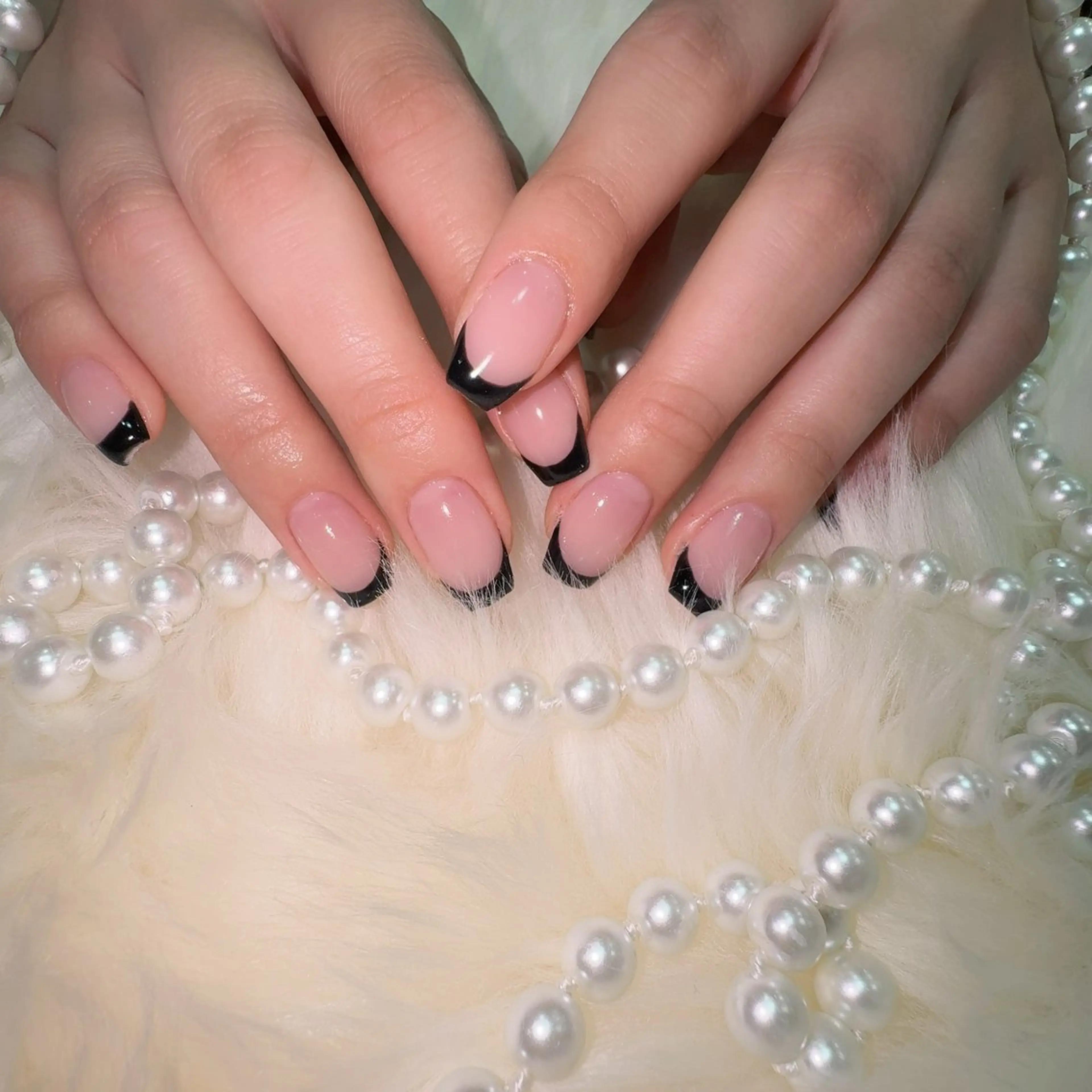 ネイル アートネイル フラッシュネイル フレンチネイル ジェルネイル ガラスフレンチ You&Me Yukiのネイルデザイン