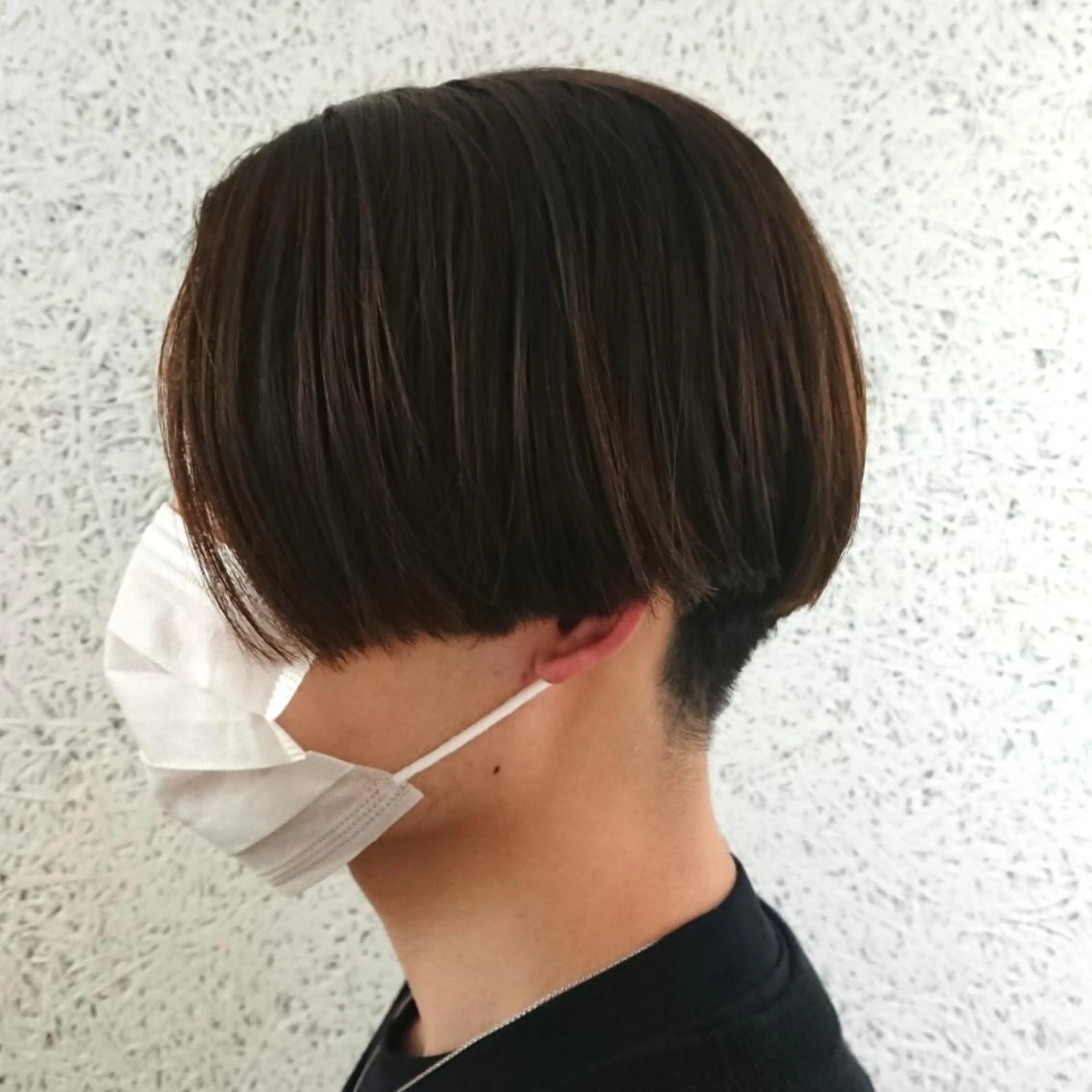 ショート カラー パーマ ヘアアレンジ メンズ センターパート メンズ韓国風 マッシュ ツーブロック 刈り上げ カット かわい ゆうな 髪質改善/縮毛矯正のヘアスタイル