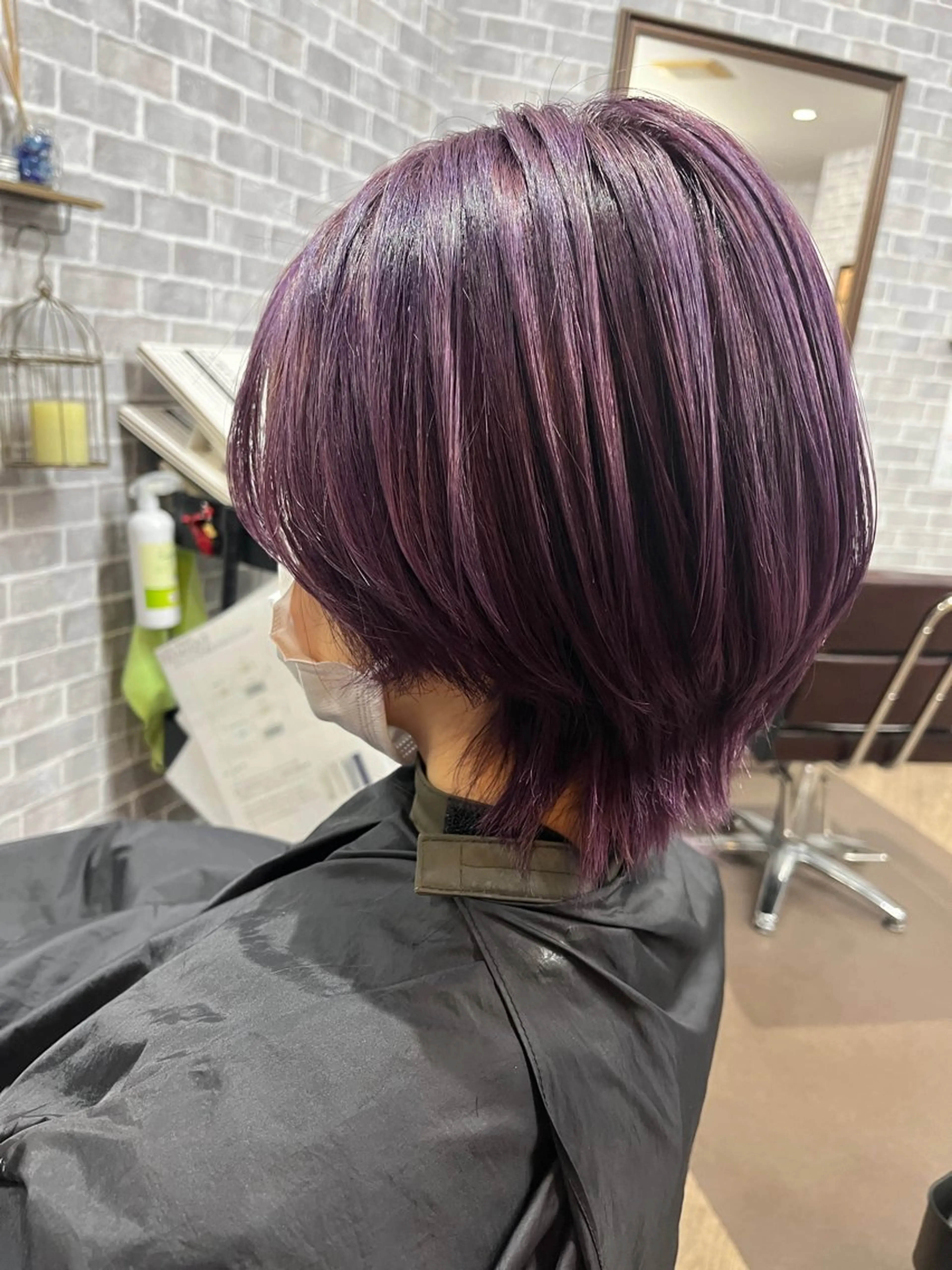 ミディアム ヘアカラー hanaco .のヘアスタイル