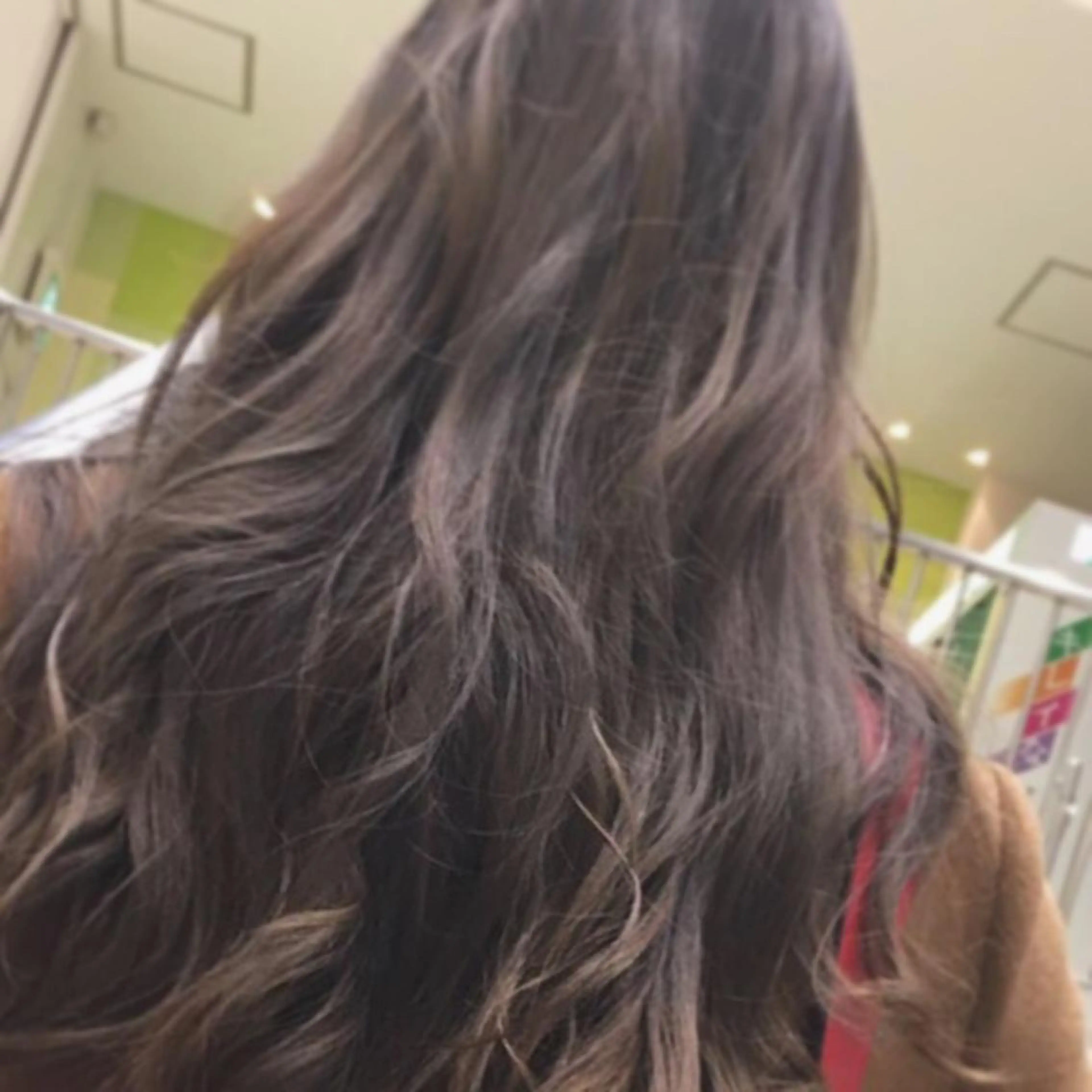 ロング 樋渡 侑希のヘアスタイル