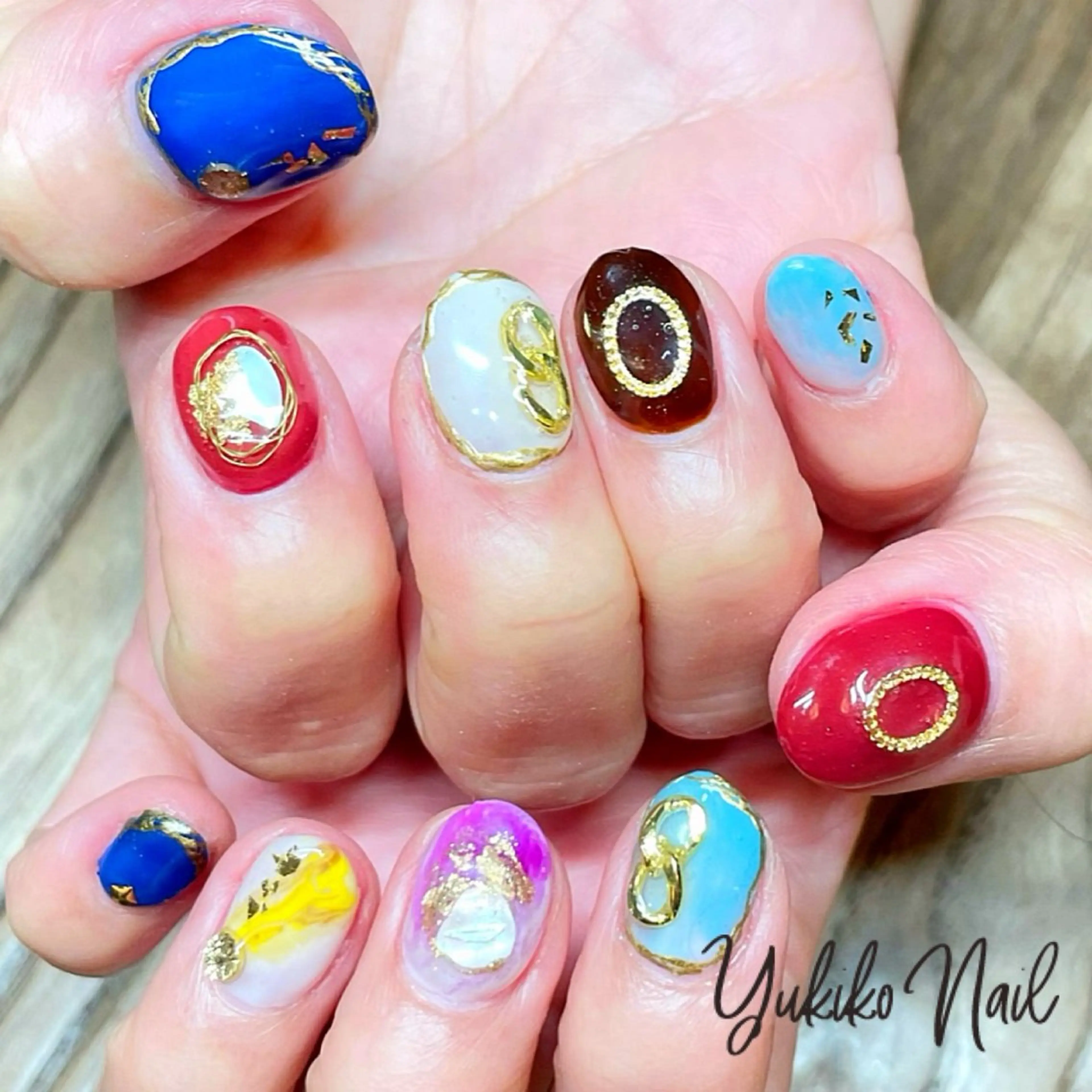 ネイル ゴージャス 持ち込み ニュアンスネイル ハンドネイル ユキコ ネイルのネイルデザイン