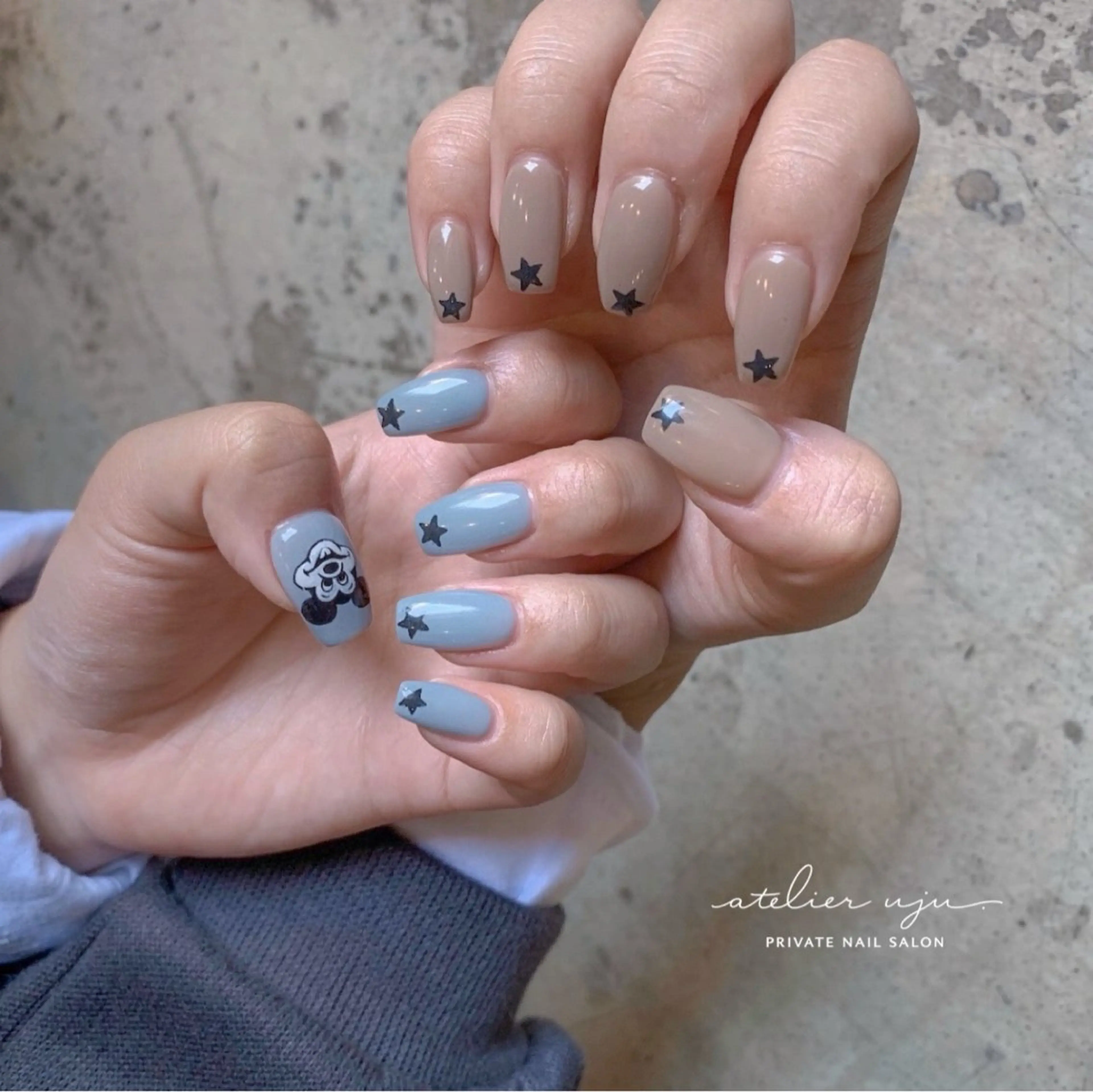 ネイル アートネイル atelier uju.のネイルデザイン