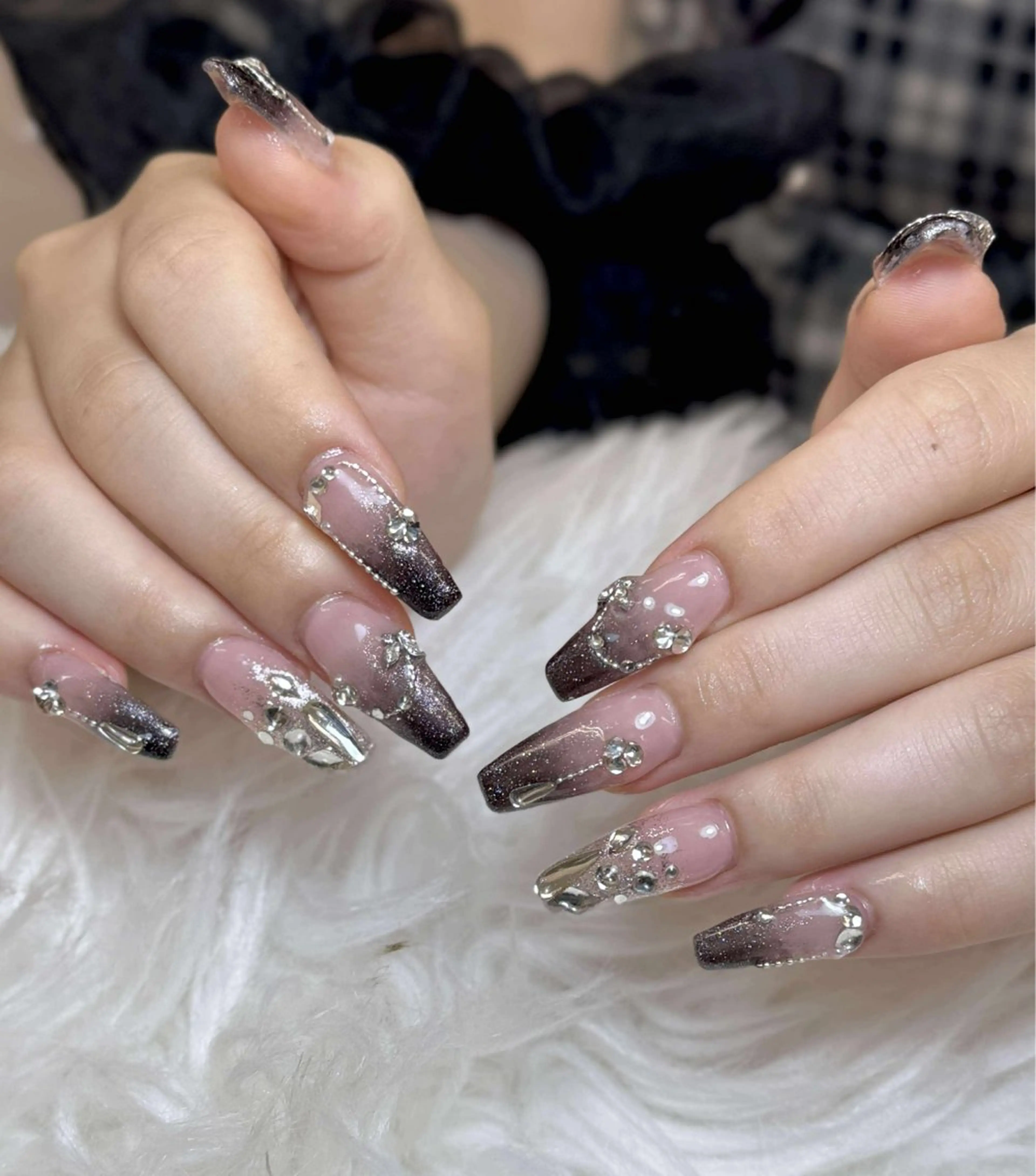 ネイル ハンドネイル ハンドケア Anh Nail 歌舞伎町のネイルデザイン