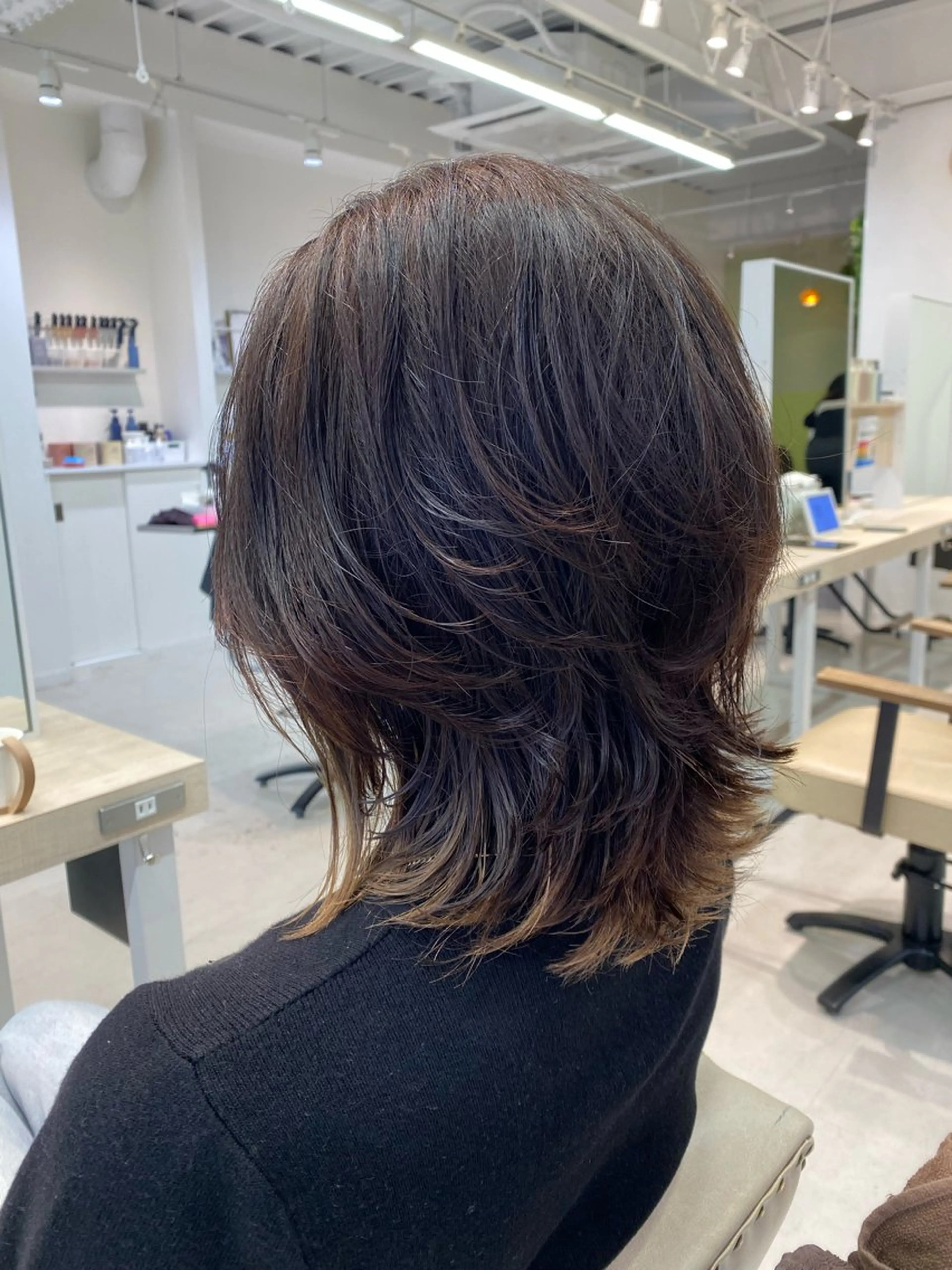 ミディアム ウルフカット カット ヘアカラー トリートメント かずや🍀/髪質改善 /艶髪カラー/眉毛のヘアスタイル