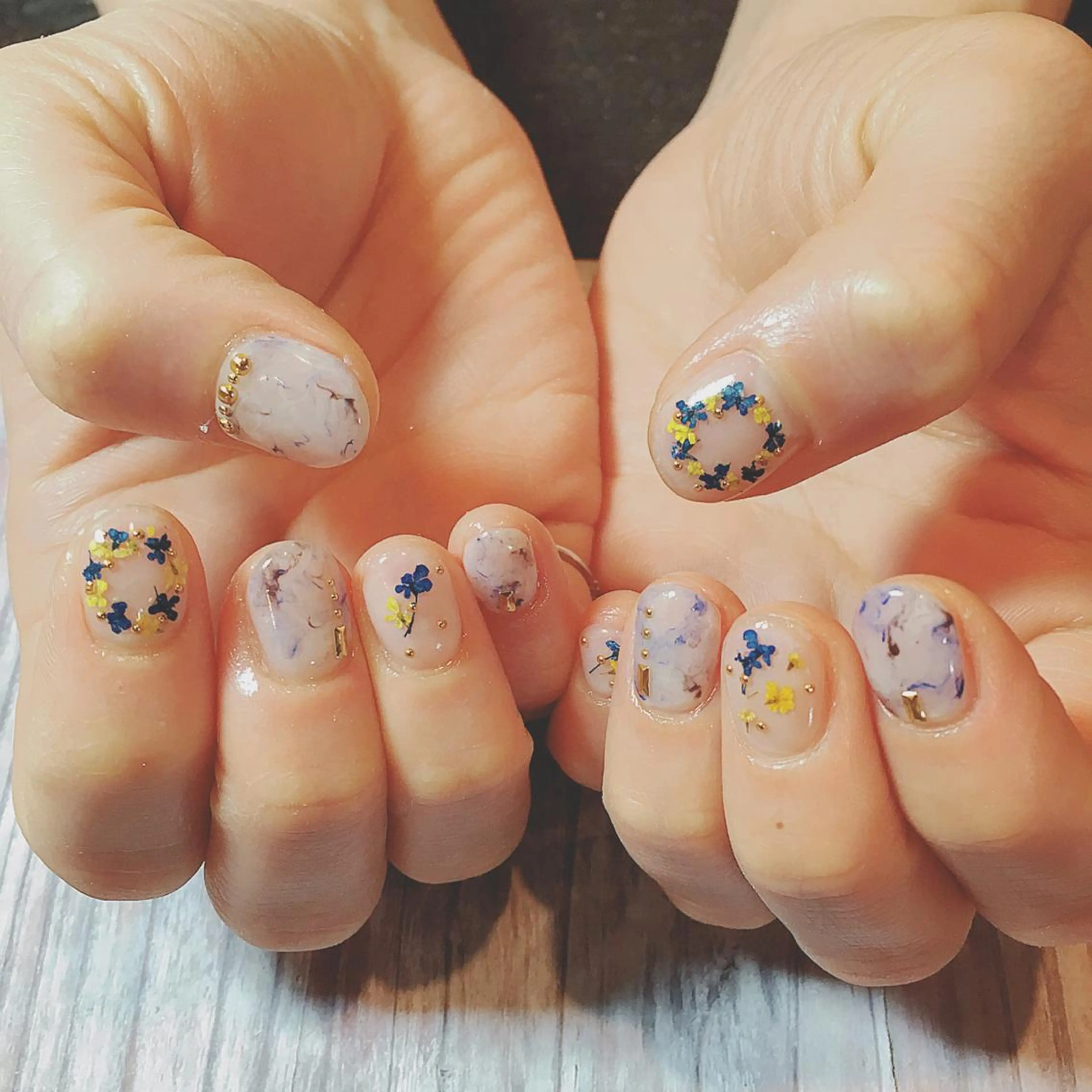 ネイル 森山 舞のネイルデザイン