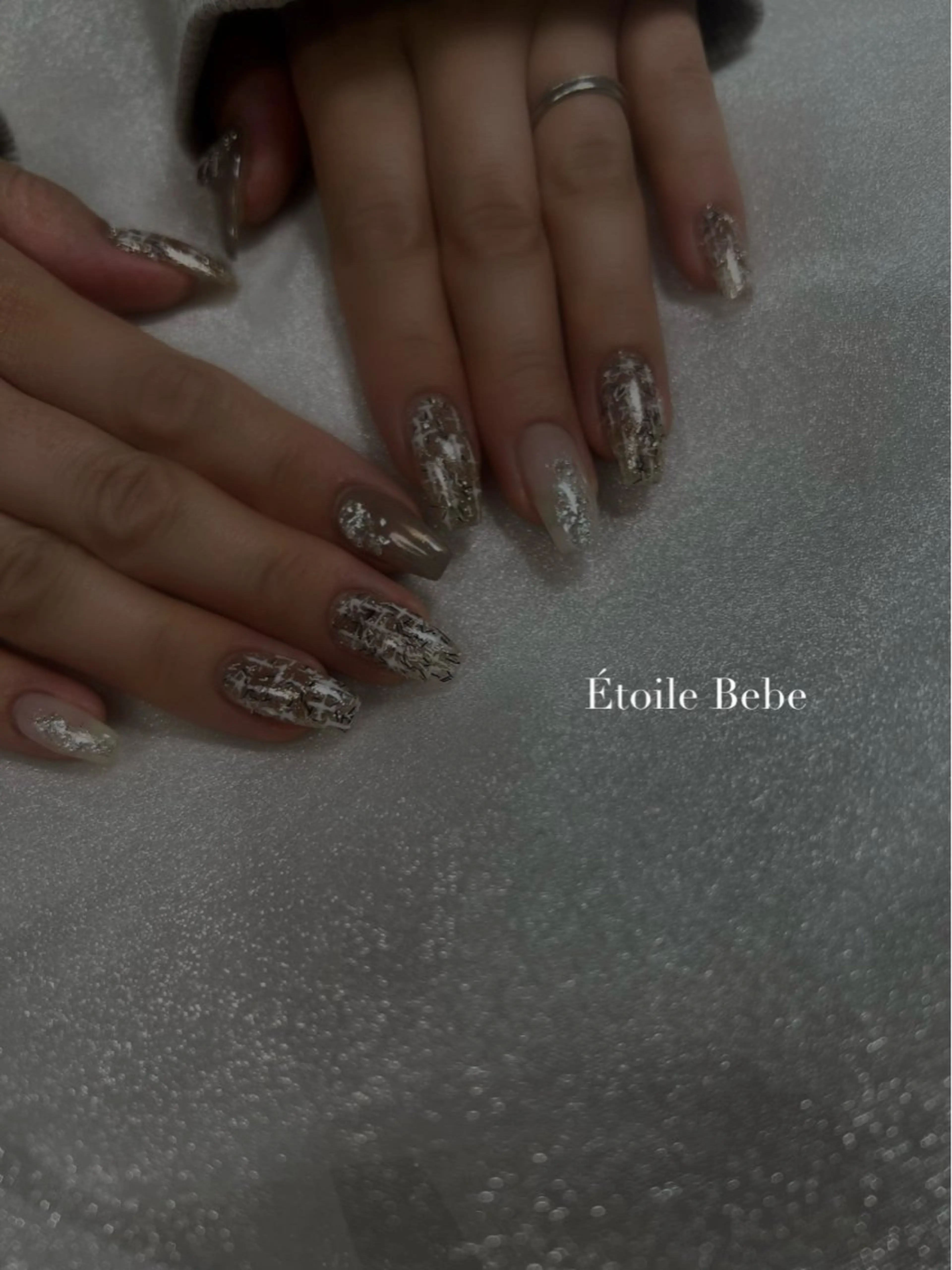 ネイル フラッシュネイル マグネットネイル ニュアンスネイル ワンカラーネイル ハンドネイル Étoile Bebeのエステ・リラクイメージ