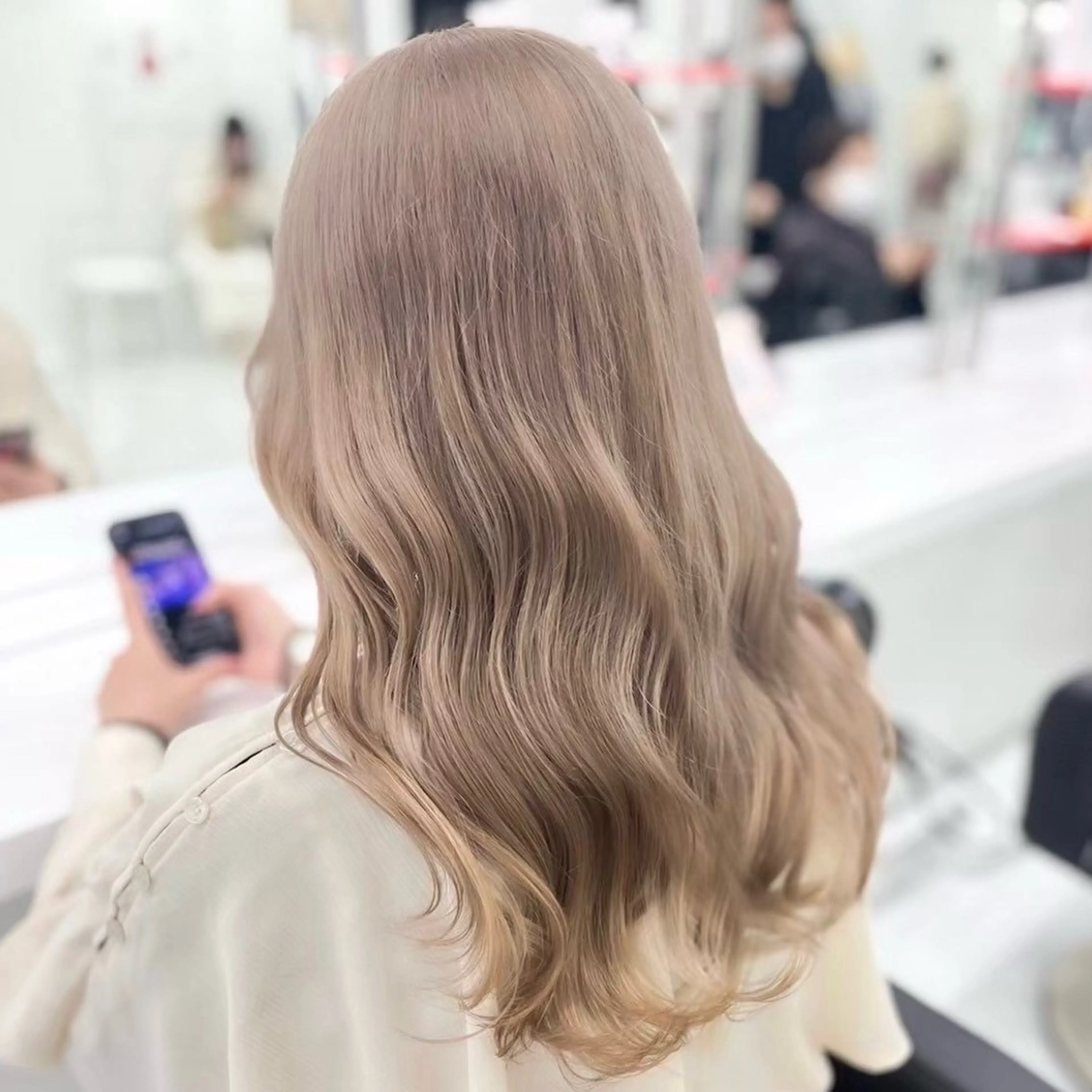 ミディアム カラー 🎀🧁ダメージレス 艶髪カラー🧁🎀のヘアスタイル