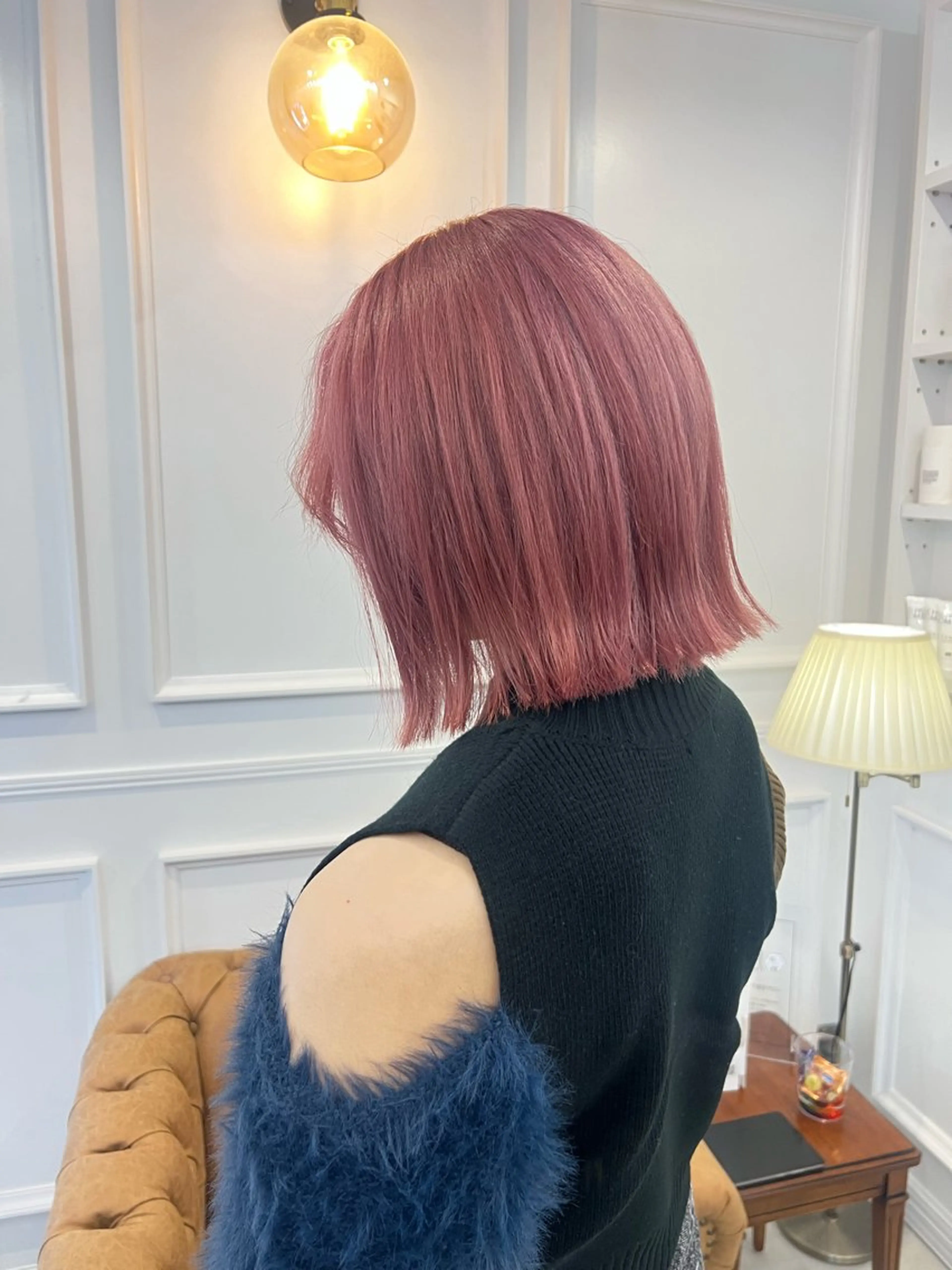 ショート カラー ブリーチ SANA推し美容師 CHISA🍒のヘアスタイル