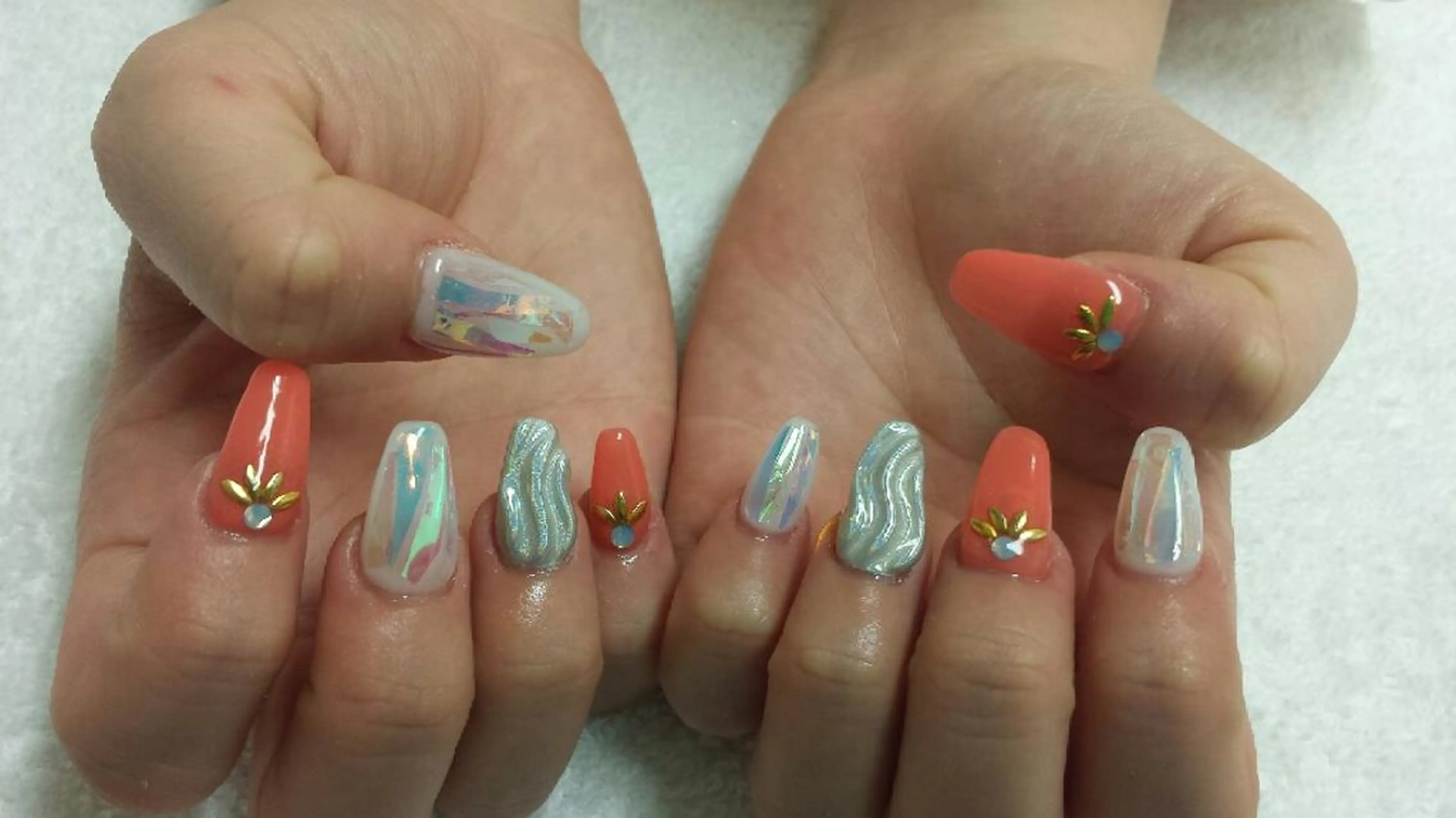 ネイル 河野ちえ (雑誌掲載サロン)のネイルデザイン