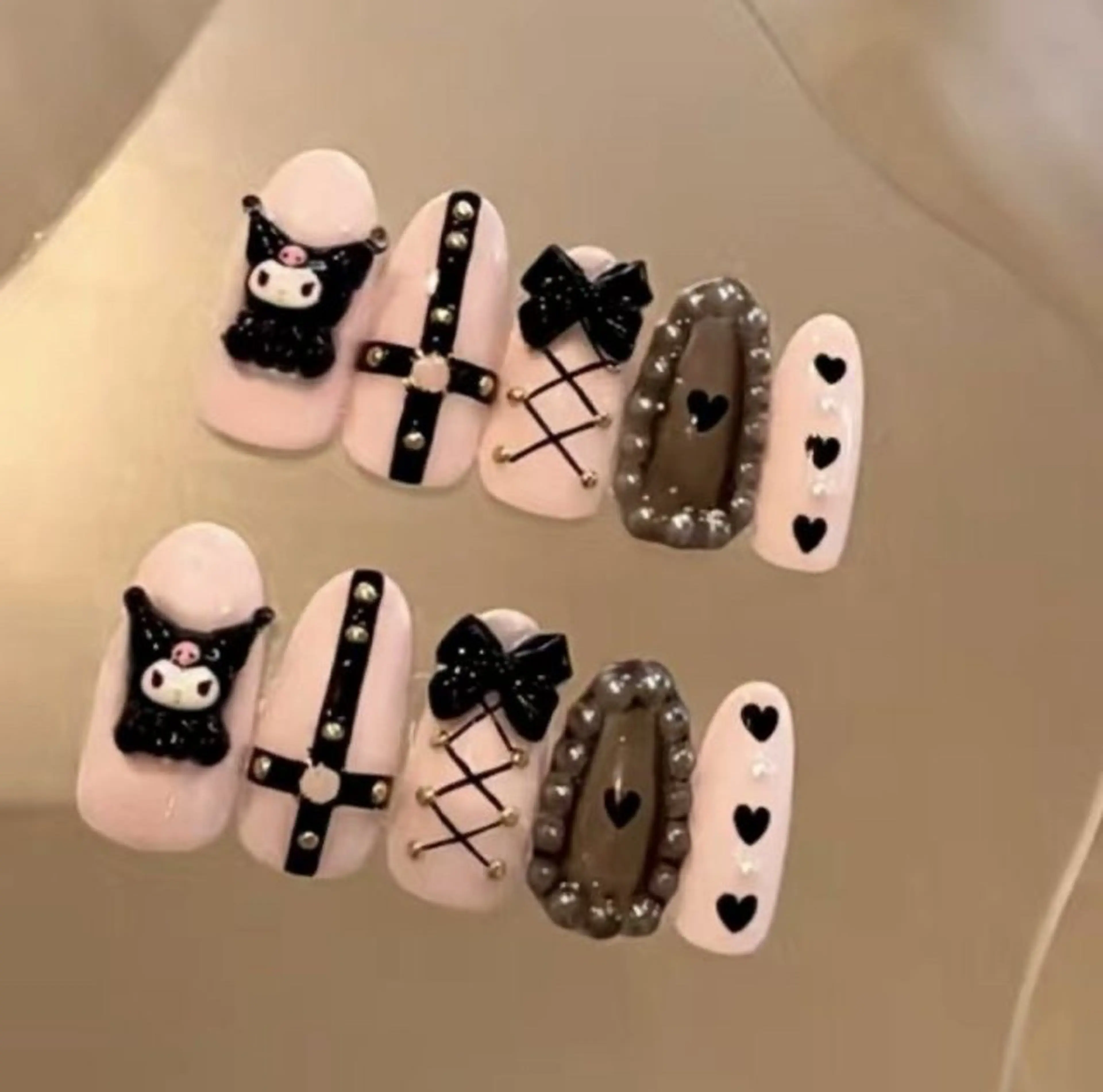 ネイル 長さ出し フレンチネイル グラデーション 卒業式 マグネットネイル ハンドネイル MIHANA NAILのネイルデザイン