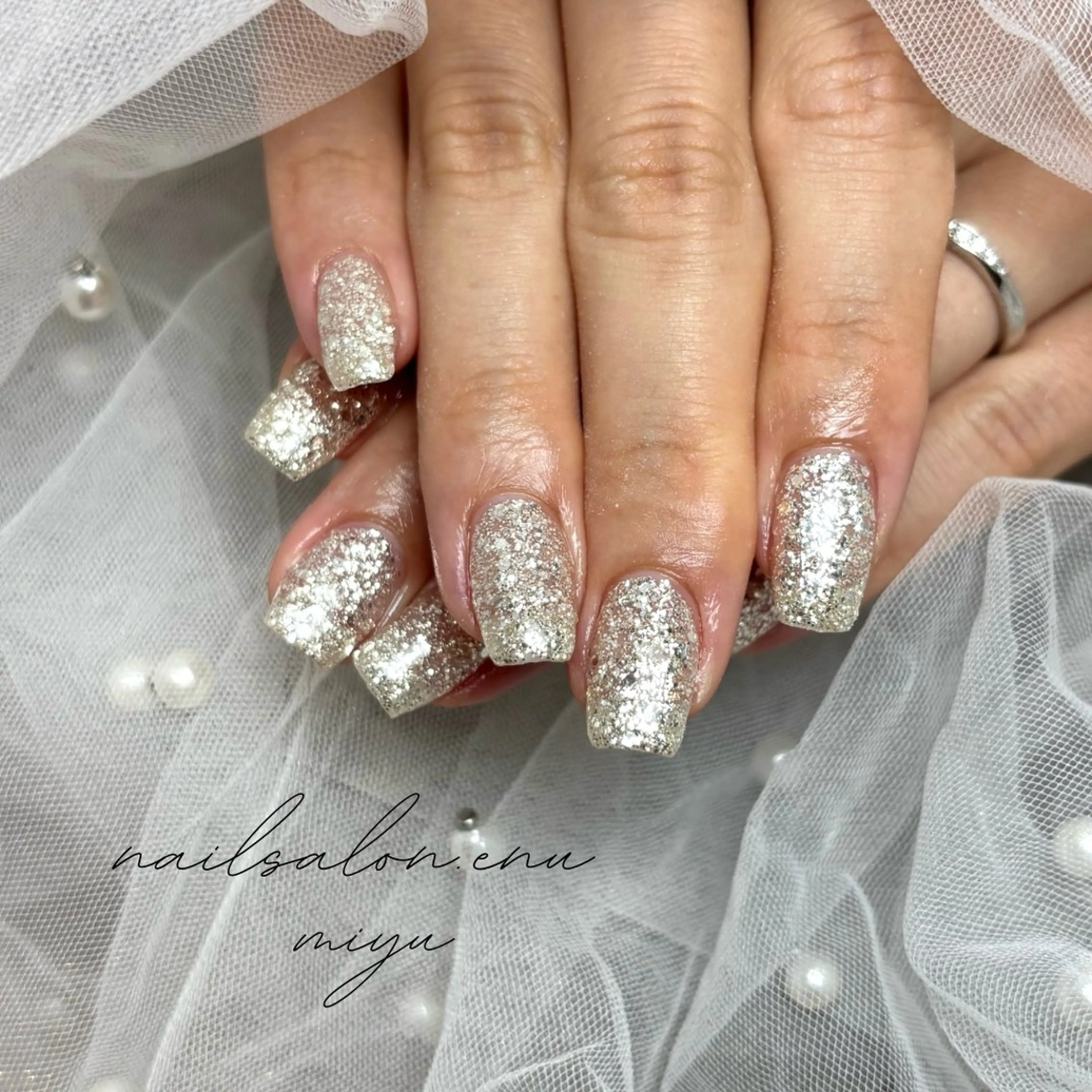 ネイル ラメ(グリッター) ワンカラーネイル nailsalon enu.　miyuのネイルデザイン