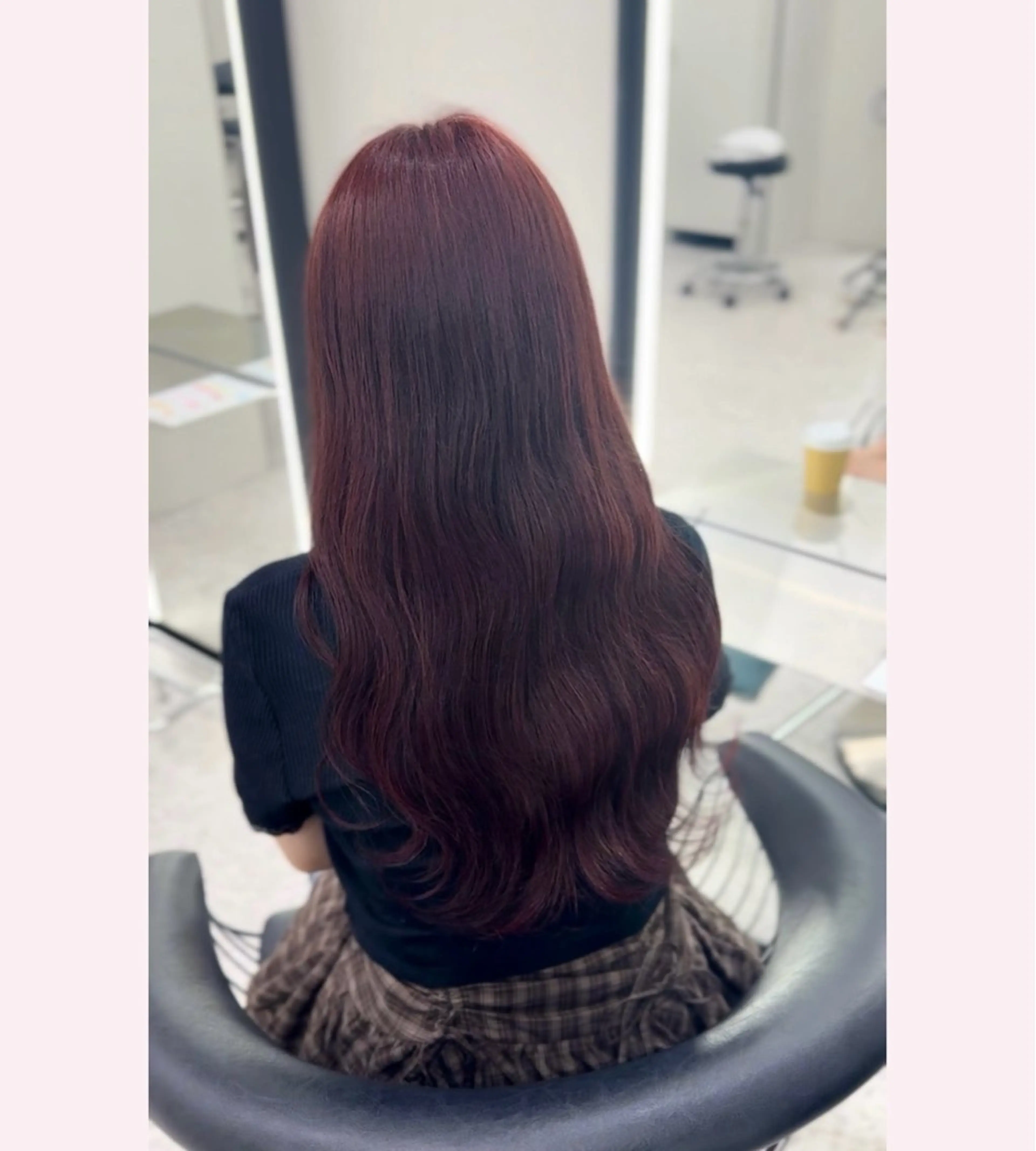 カラー ボルドーカラー ヘアカラー トリートメント 透明感カラー ໒꒱misakiのヘアスタイル