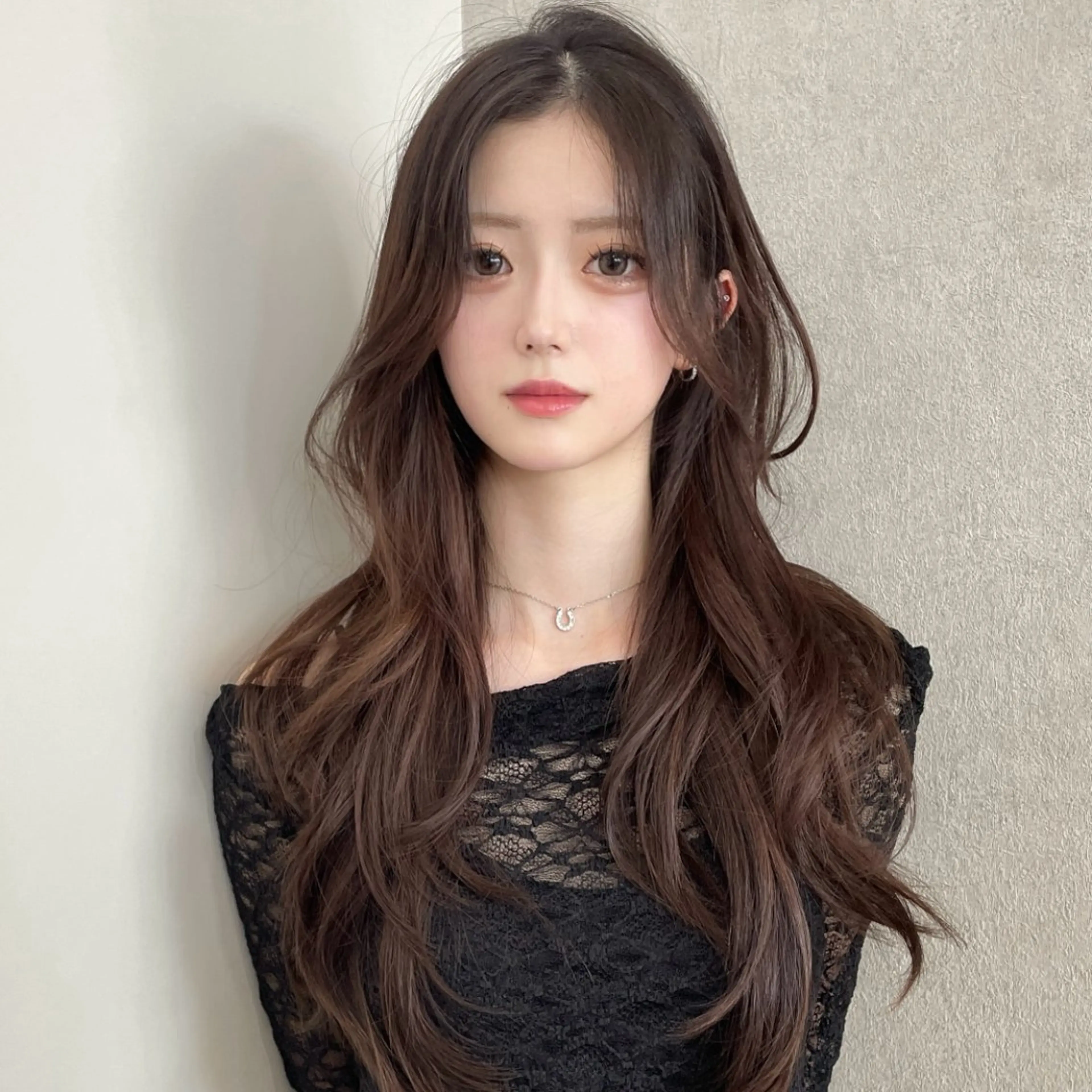 セミロング カット ヘアカラー トリートメント ヘッドスパ ヘアセット ハッシュカット🖤✨ 顔周り/韓国ヘアのヘアスタイル