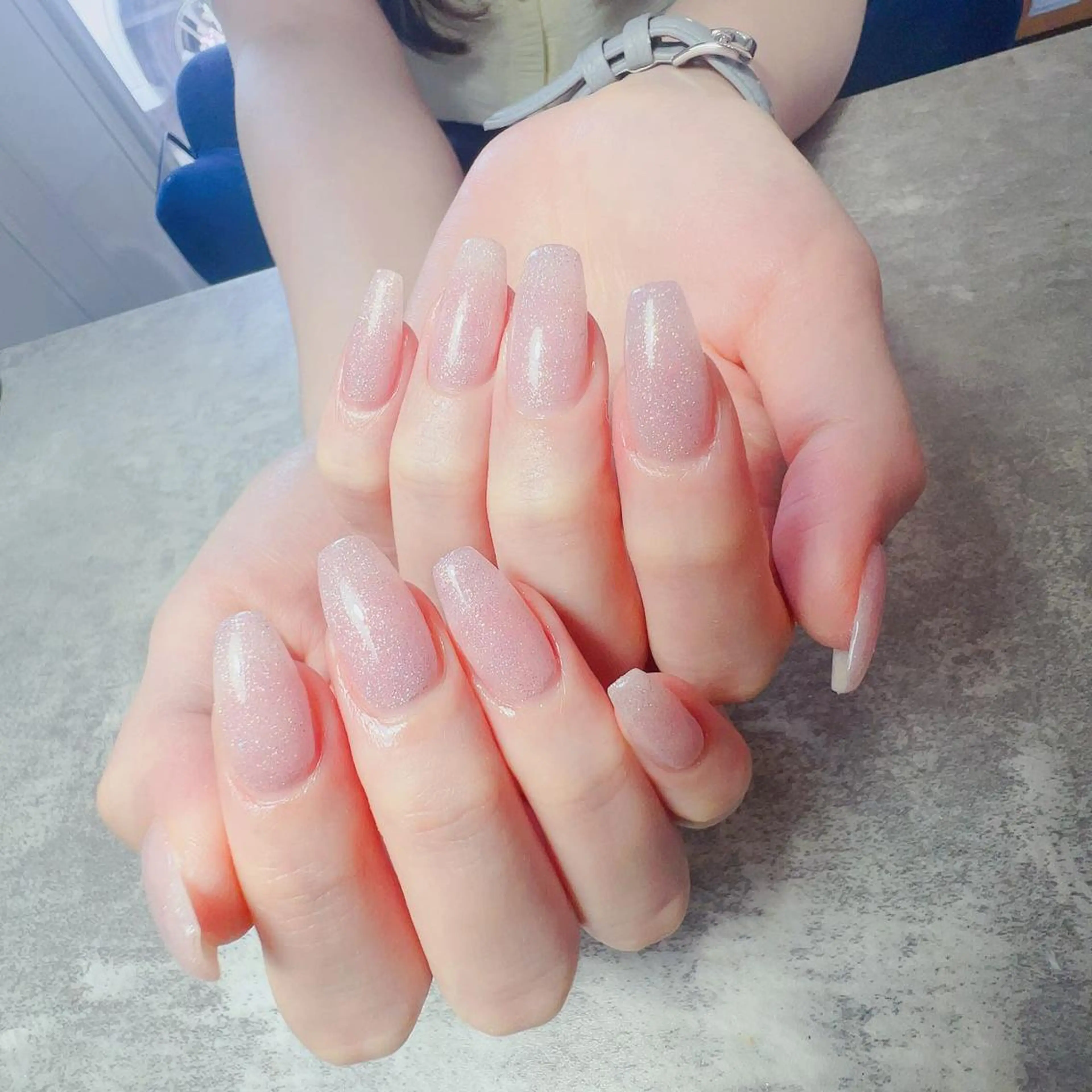 ミディアム めぐみのネイルサロン スタッフ練習のネイルデザイン