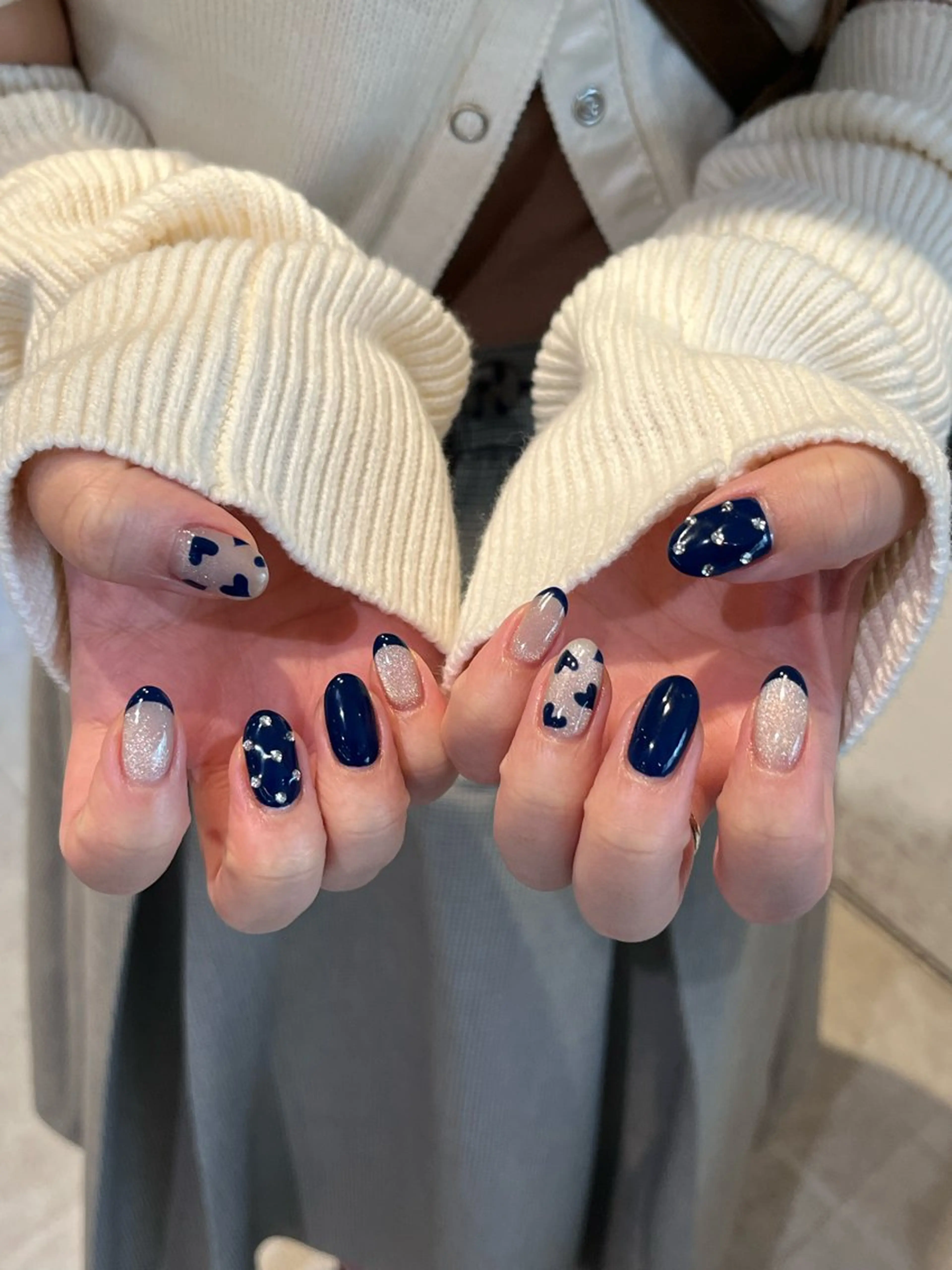 ネイル ｵﾀｸ美容師🛍/ 酸性ストレート/艶髪のヘアスタイル