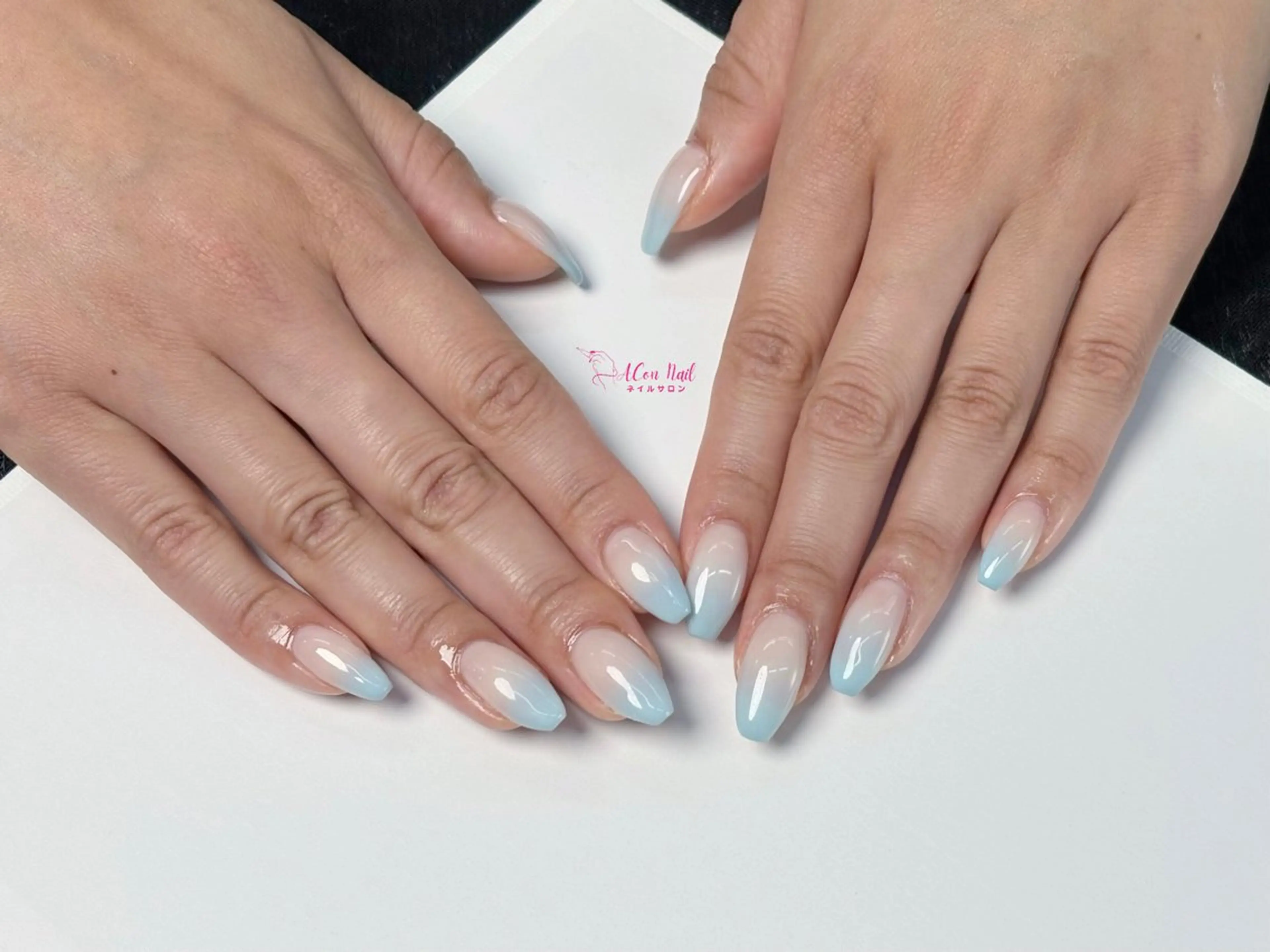 ネイル 桜ネイル 長さ出し フラワーネイル フレンチネイル ジェルネイル ハンドネイル ACon NailSalonのネイルデザイン