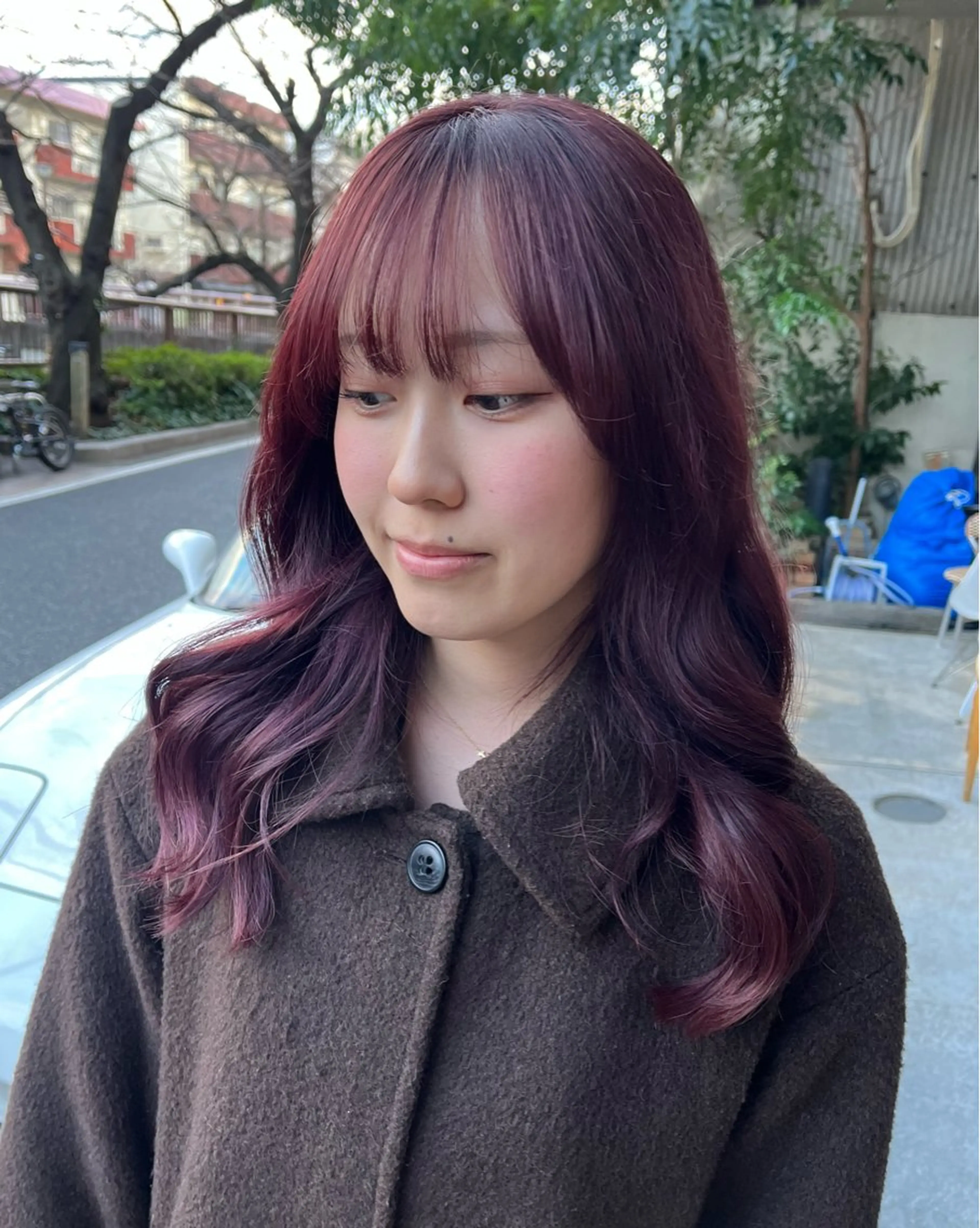 セミロング カラー 波多野 芽衣のヘアスタイル