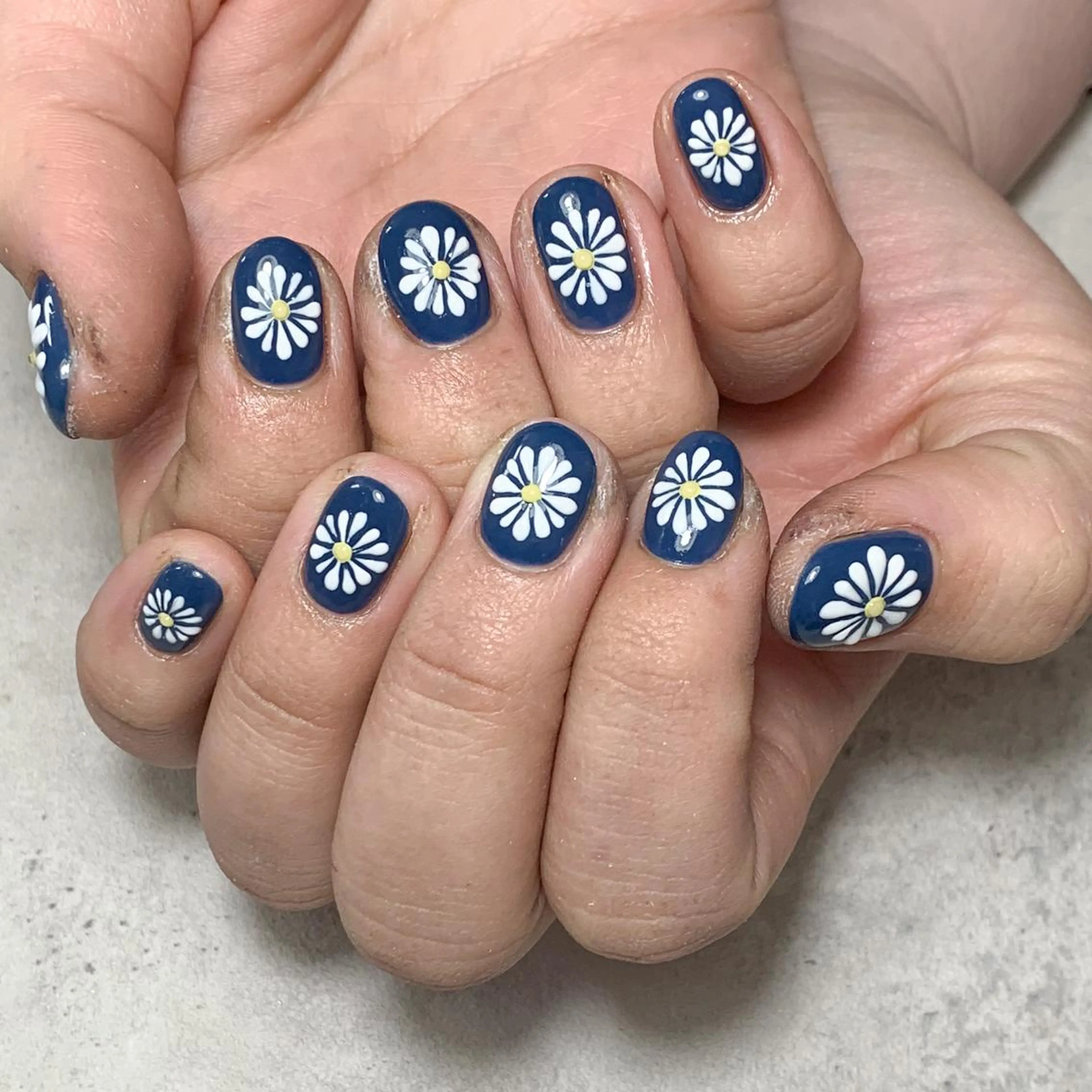 ネイル ハンドネイル FIORITURA aiのネイルデザイン