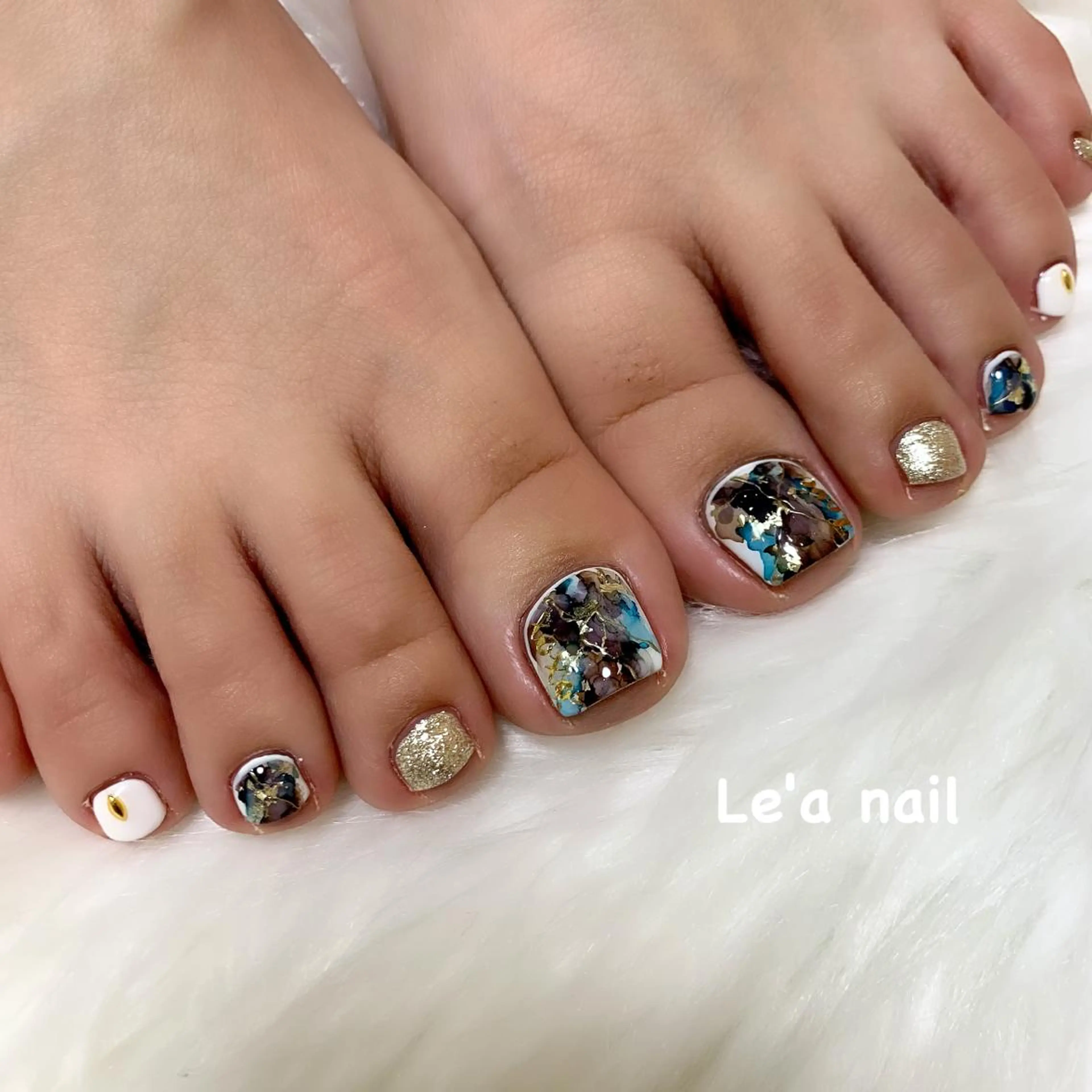 ネイル 'mm  (ミリ) ＭＡＮＡＭＩのネイルデザイン