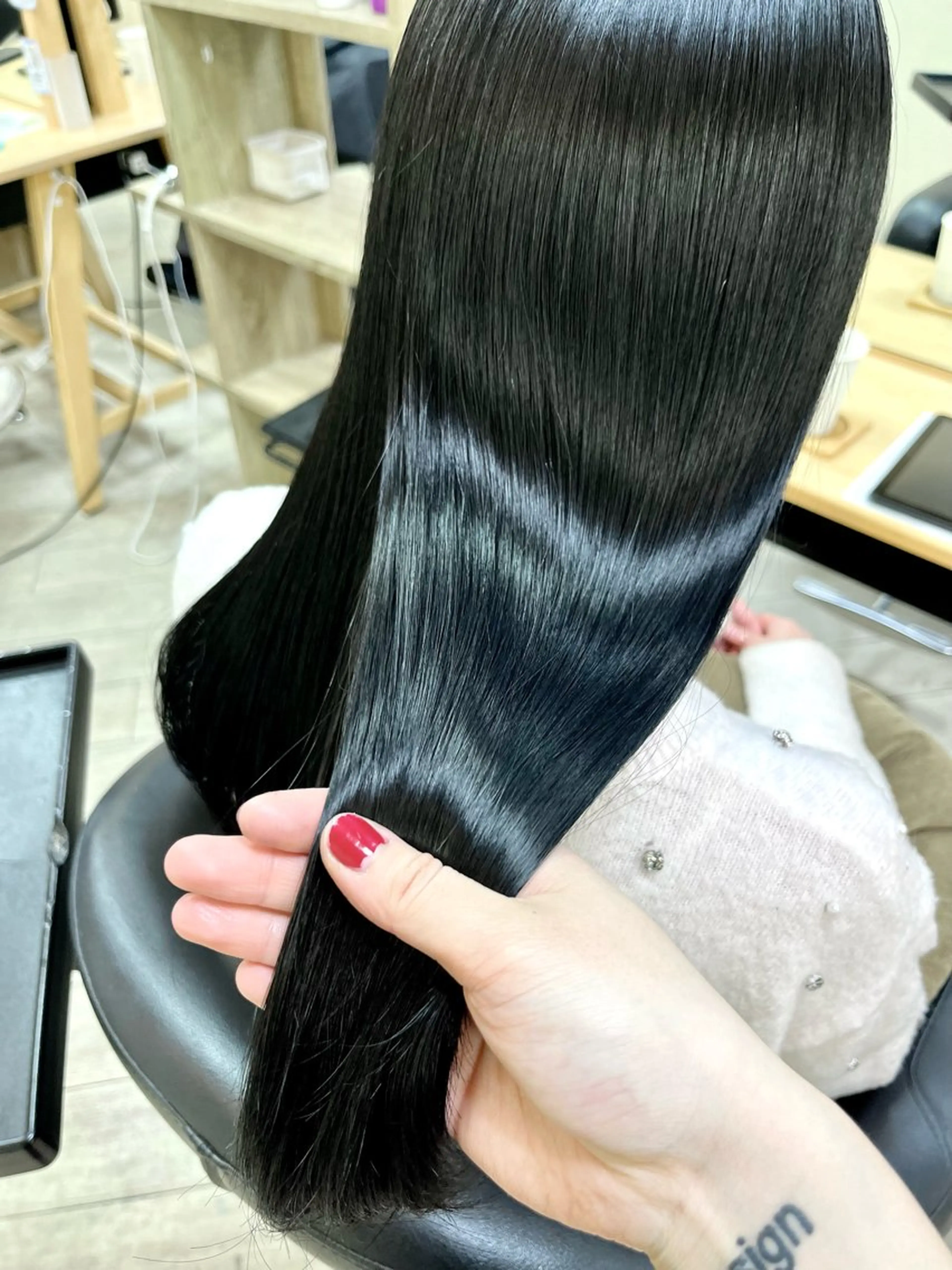 セミロング カラー ブリーチ ケアブリーチ 透明感カラー デザインカラー ハイトーンカラー 似合わせ/美髪カラー /カンナのヘアスタイル