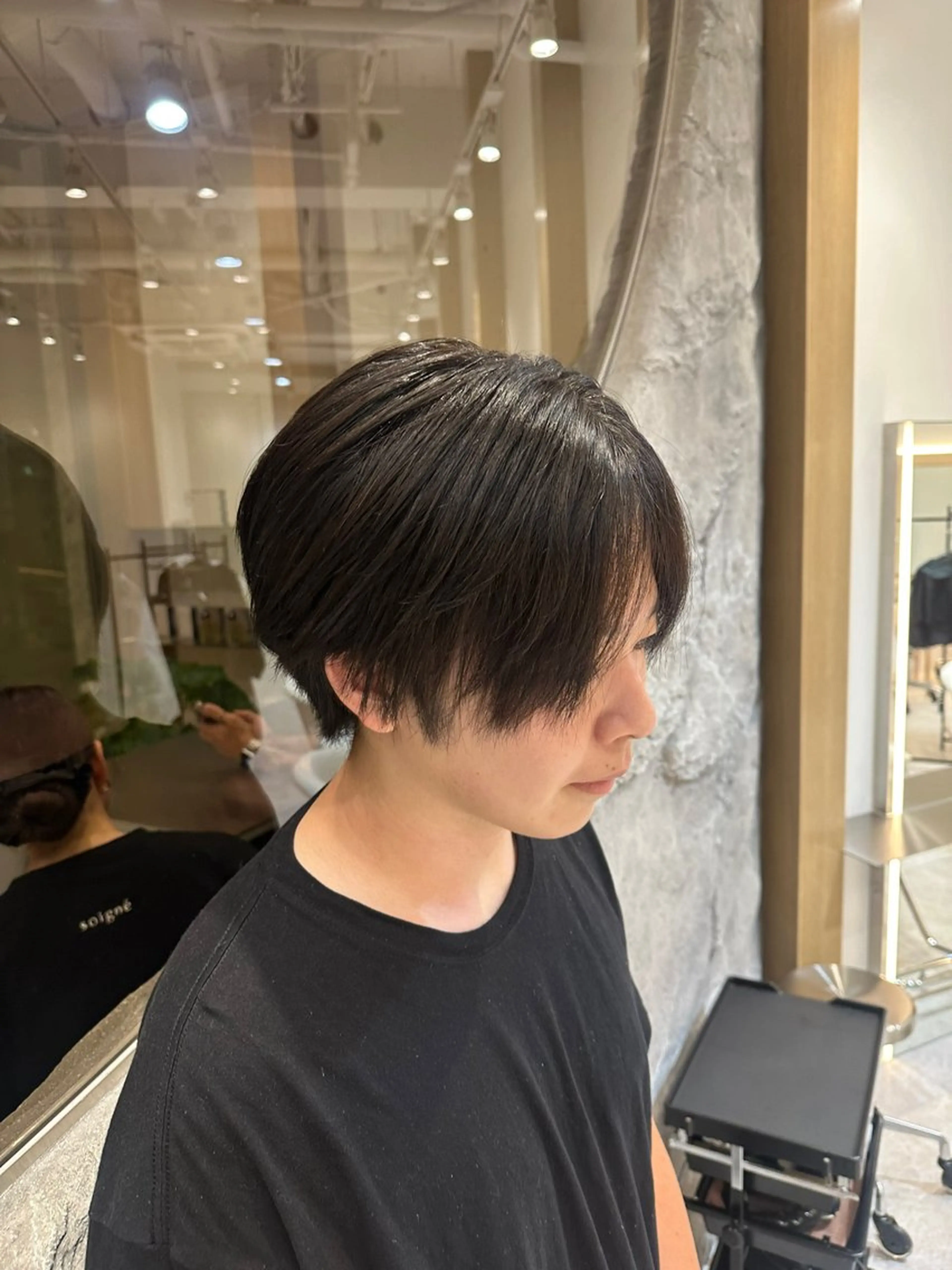 ショート 透明感カラー/伊藤 陸/soigneのヘアスタイル