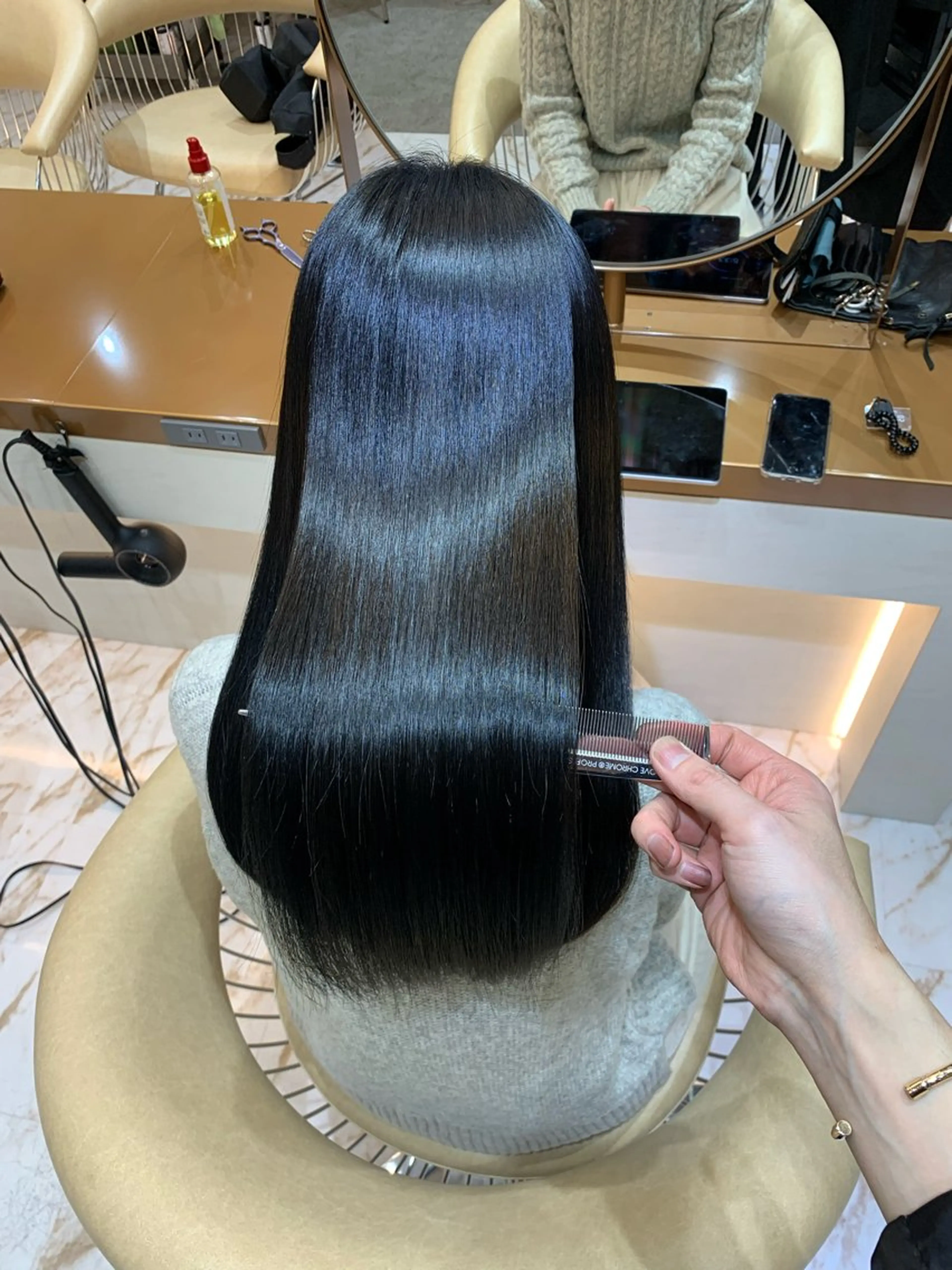 セミロング カラー パーマ ✨美髪矯正×髪質改善 🍎カイト🍎渋谷のヘアスタイル