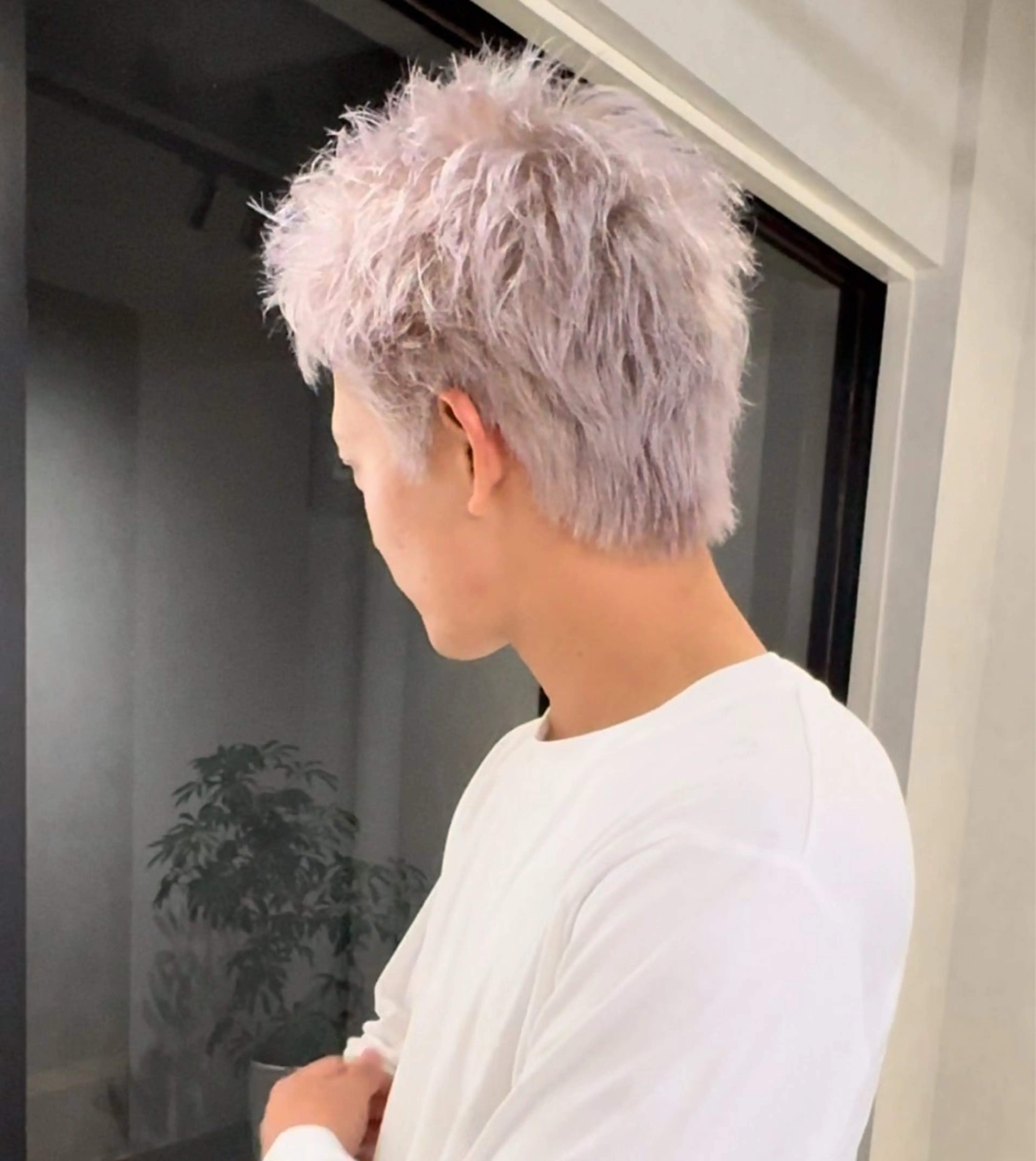 カラー 中川 穂乃果のヘアスタイル