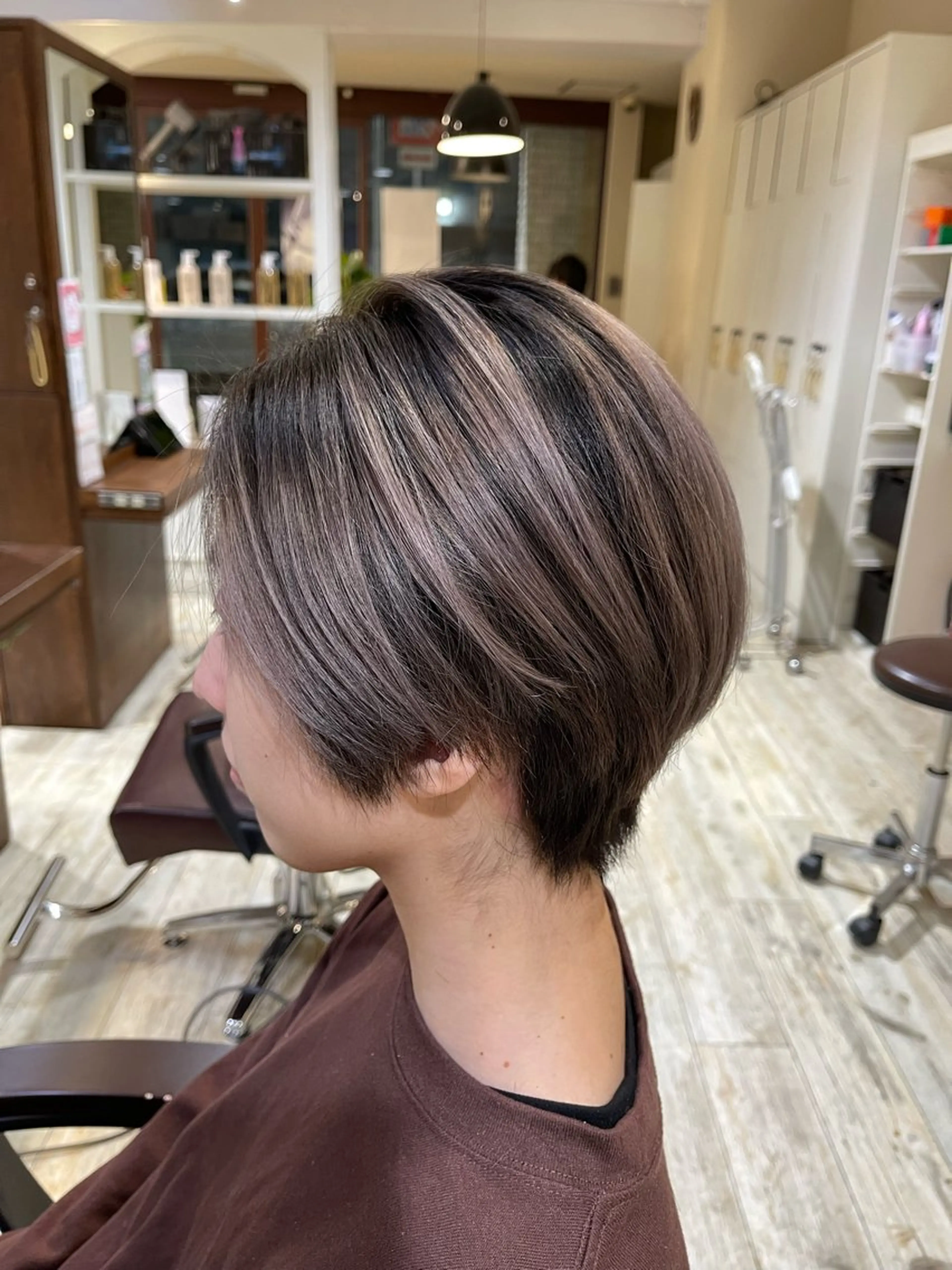 ショート カラー カット ヘアカラー トリートメント 海外レイヤー/ レイヤーカット/和田のヘアスタイル