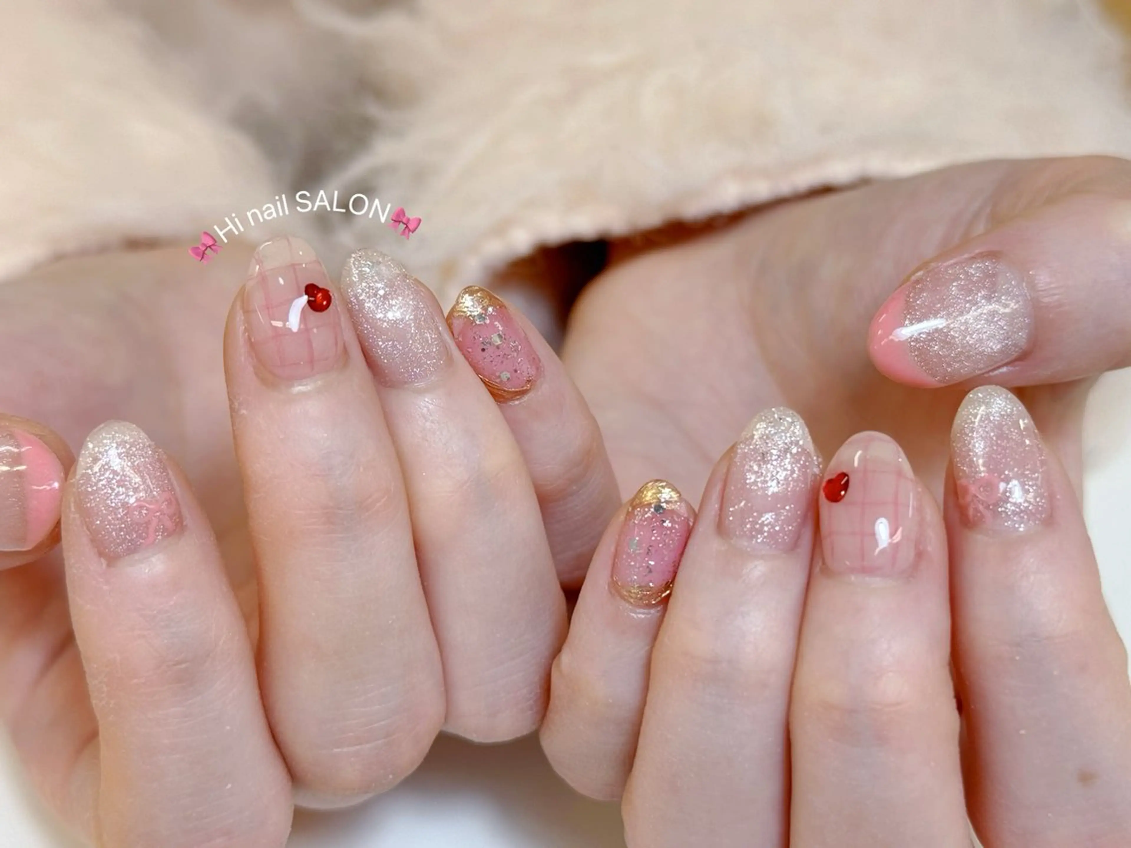 ネイル チークネイル フレンチネイル 韓国ネイル マグネットネイル 持ち込み ハンドネイル Hi nail🎀 池袋kozueのネイルデザイン