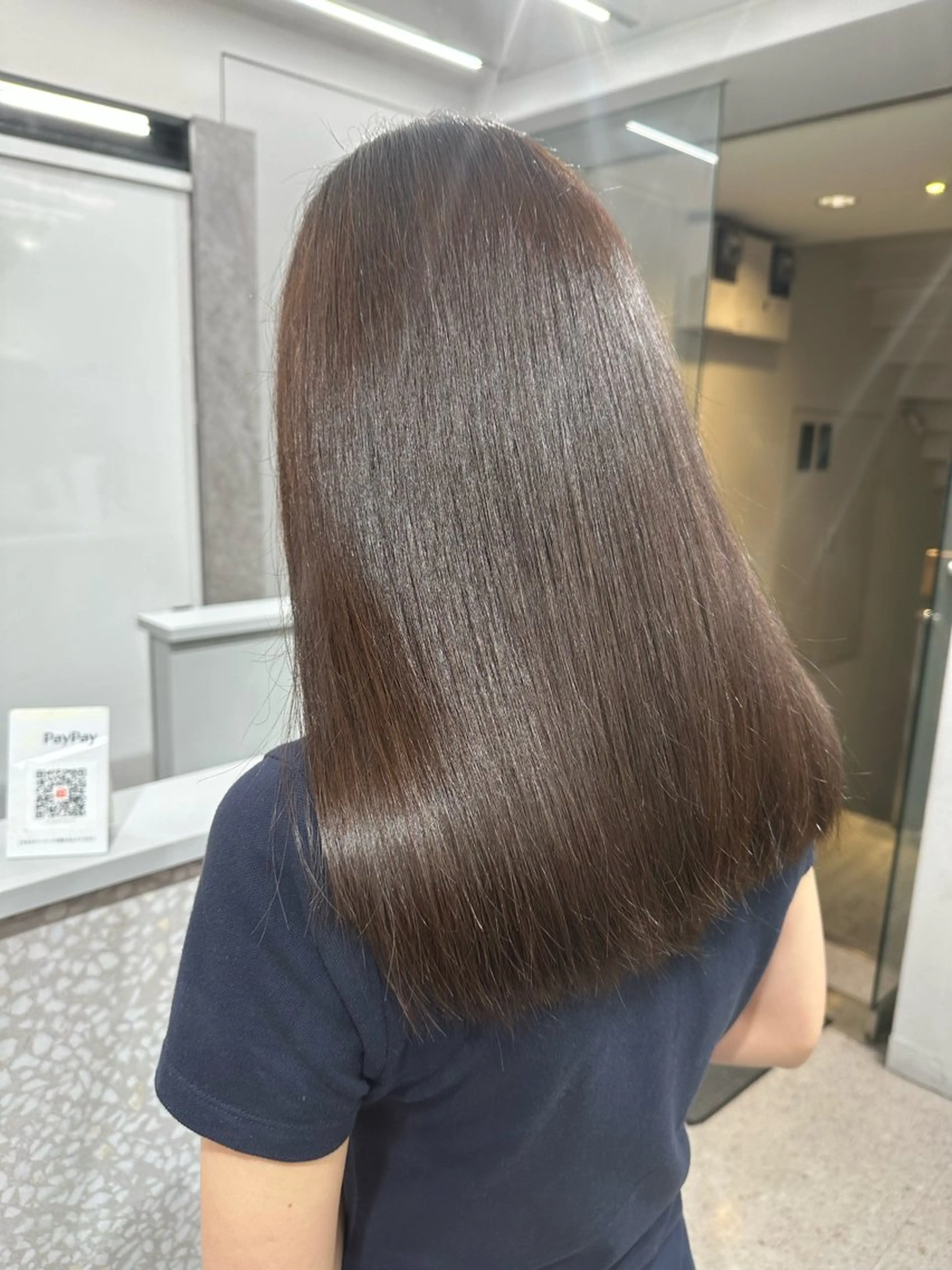 セミロング 🖤🤍石川 アイリ🤍🖤のヘアスタイル