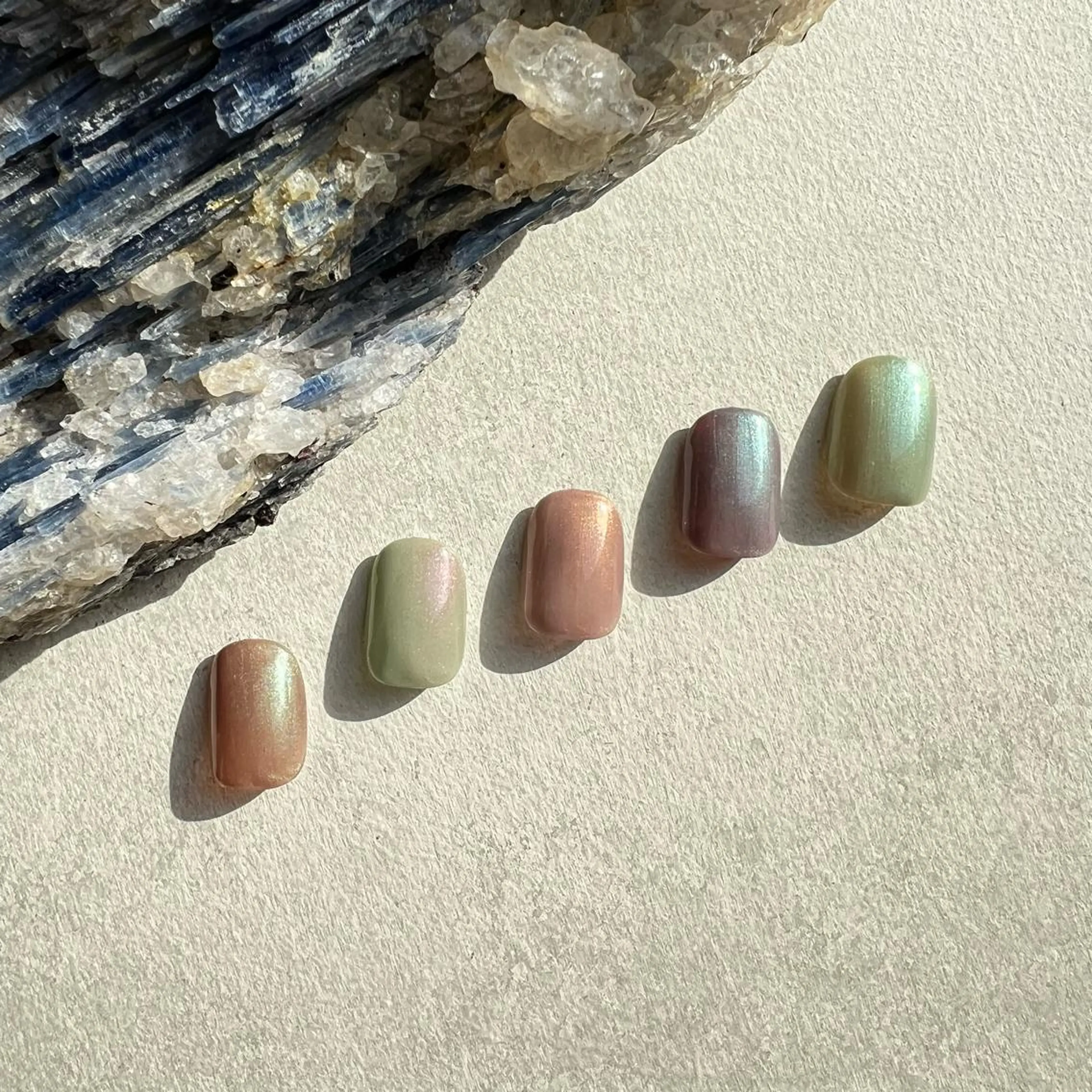 ネイル ニュアンスネイル ショートネイル gemickle nailのネイルデザイン