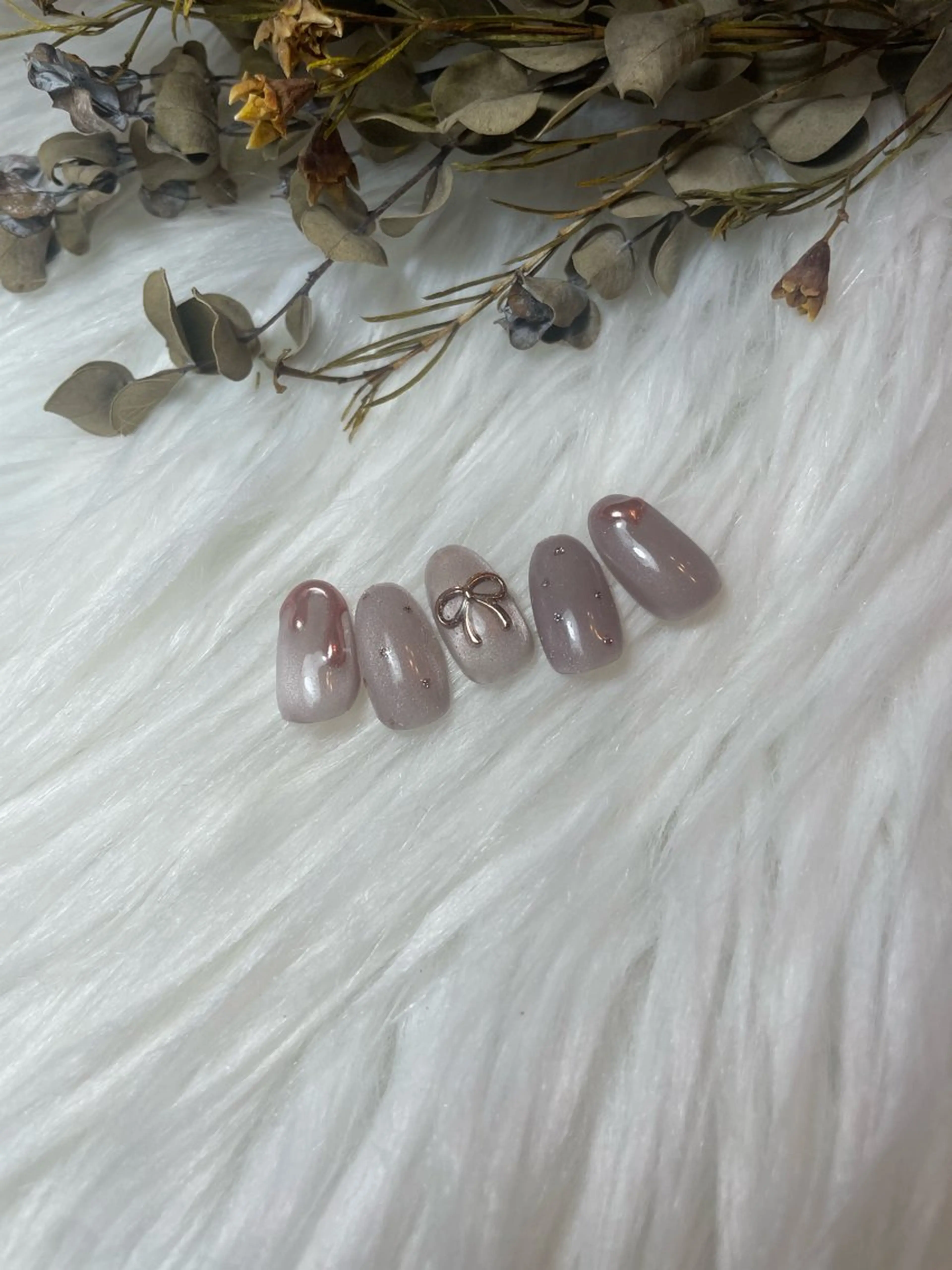 ネイル ブルー キラキラネイル 韓国ネイル マグネットネイル シンプルネイル ハンドネイル timtam --sakiのネイルデザイン