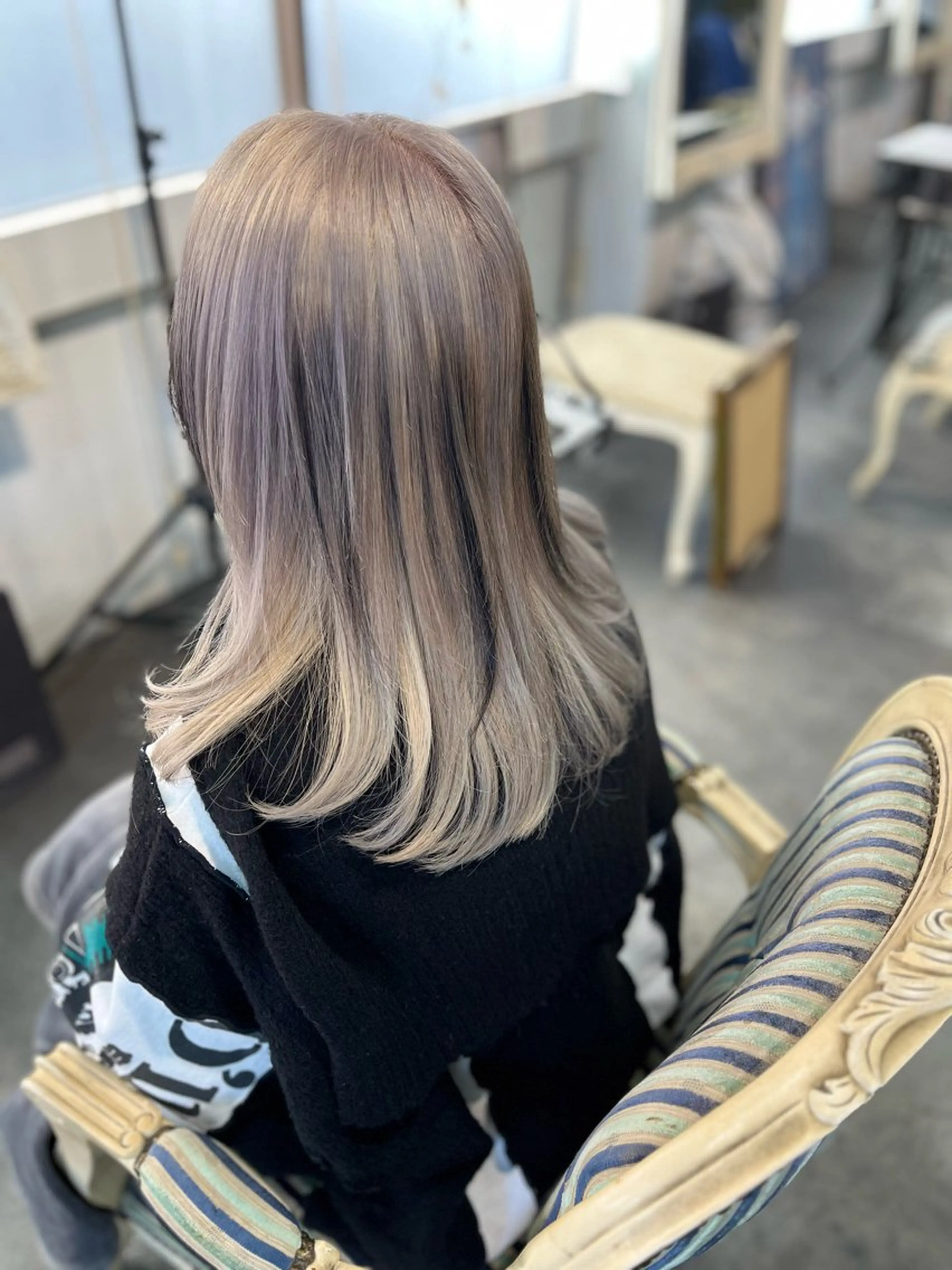 ミディアム カラー ヘアカラー Mariana雛/ 西大分/ハイライトのヘアスタイル