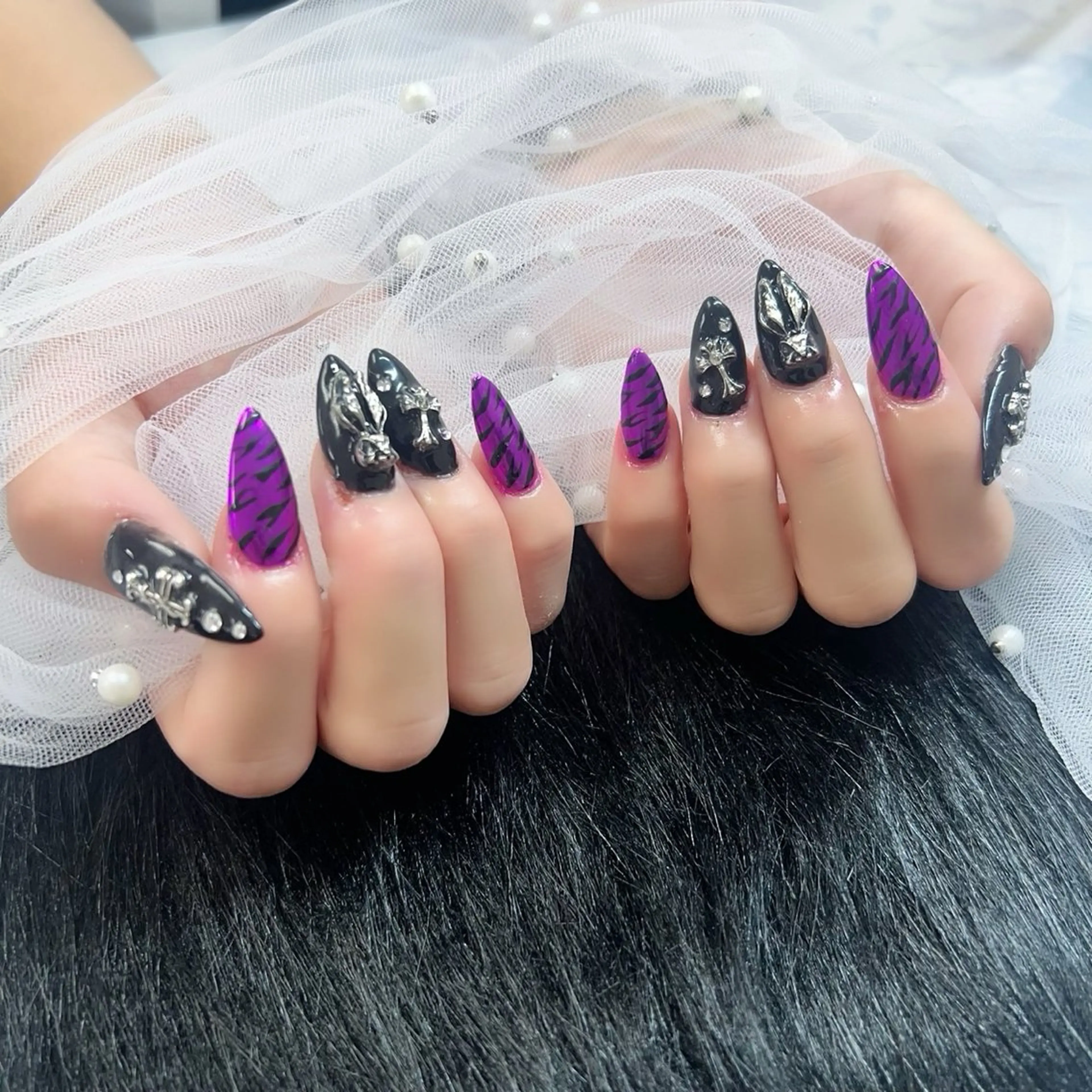 ネイル パーツ全部¥110 サロンミミのネイルデザイン