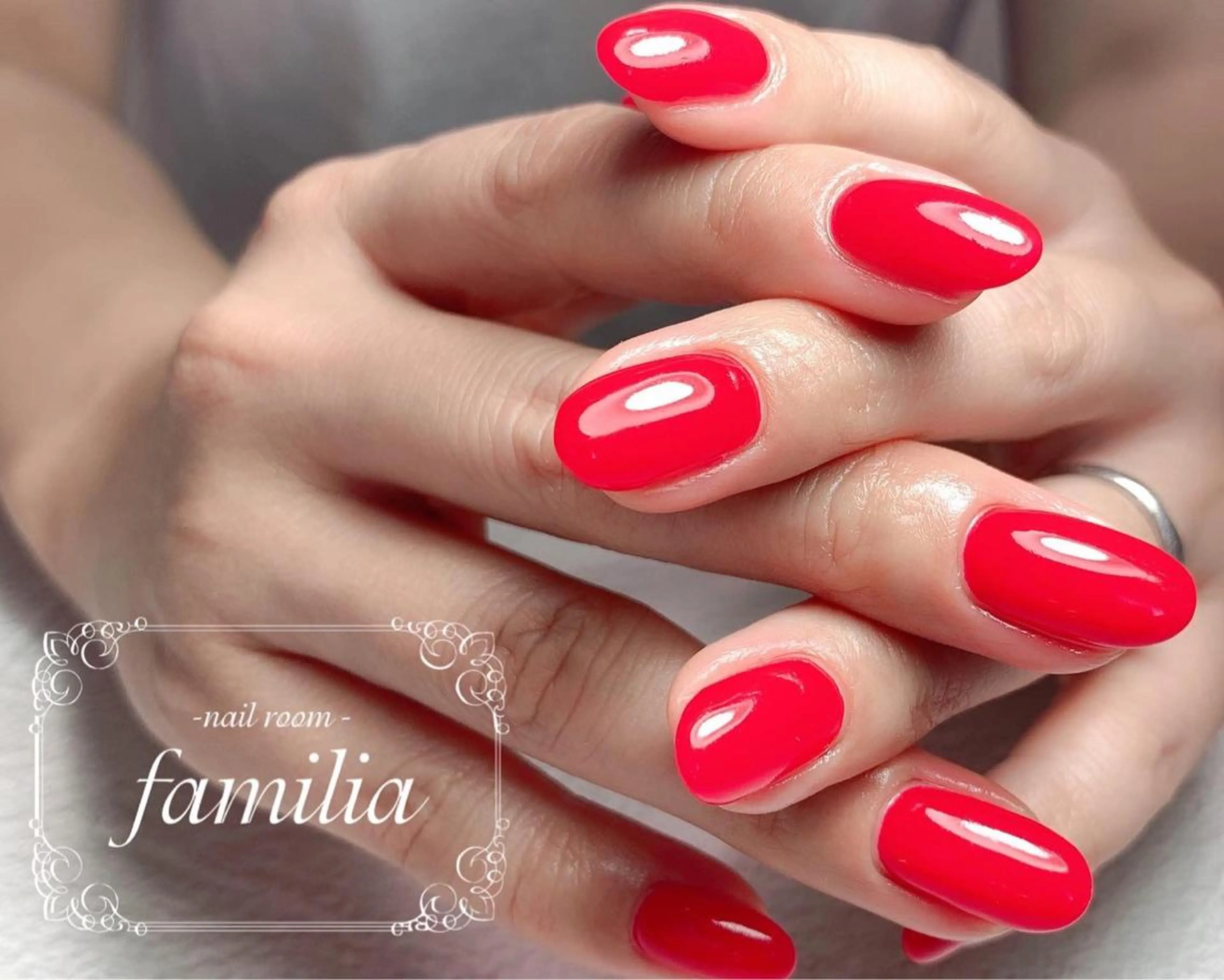 ネイル ハンドネイル -nailroom- familiaのネイルデザイン