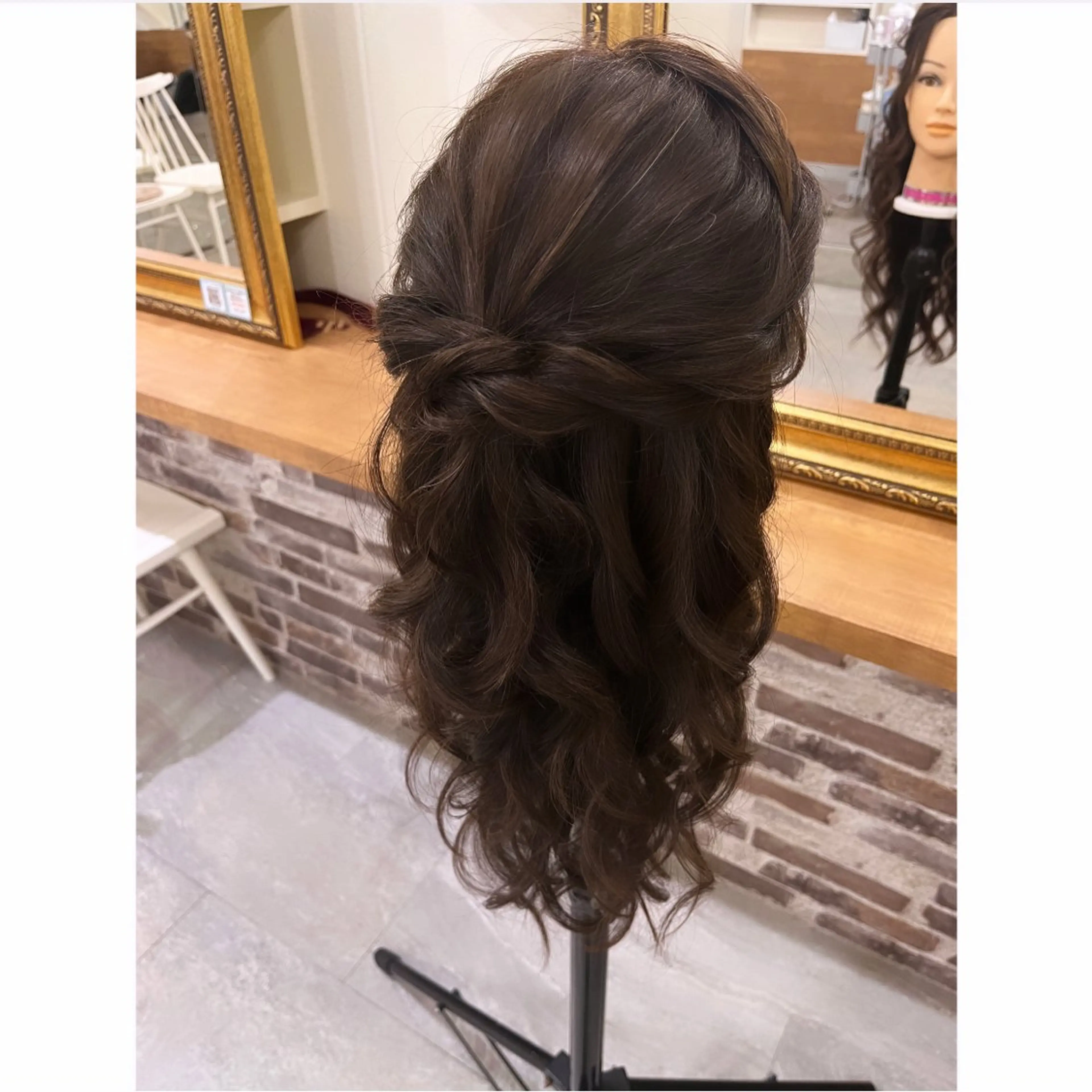ヘアアレンジ 鈴木 芽香のマツエク・マツパデザイン