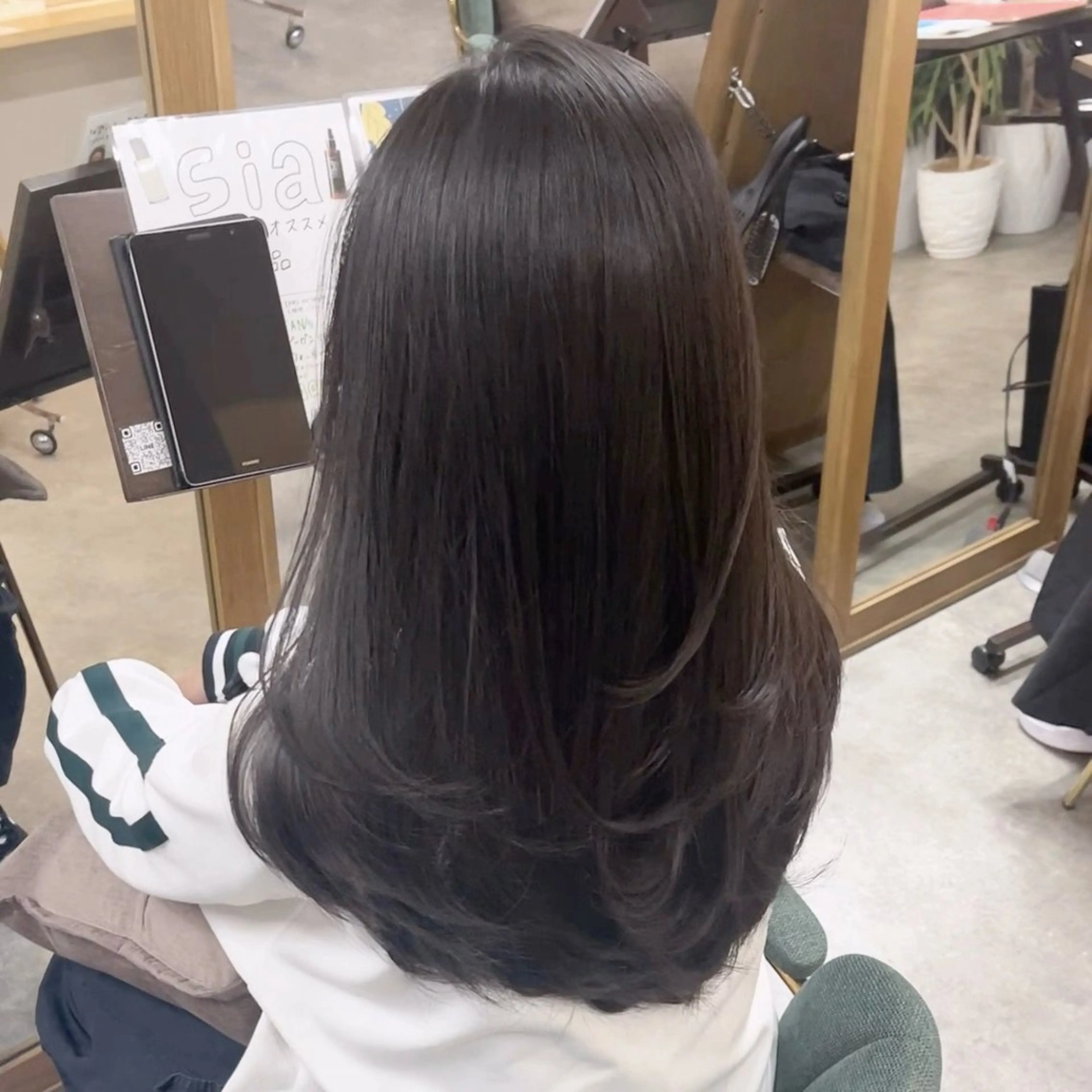 ロング レイヤーカット カット 縮毛矯正 トリートメント 韓国ヘア/ 髪質改善特化谷名勇輝のヘアスタイル