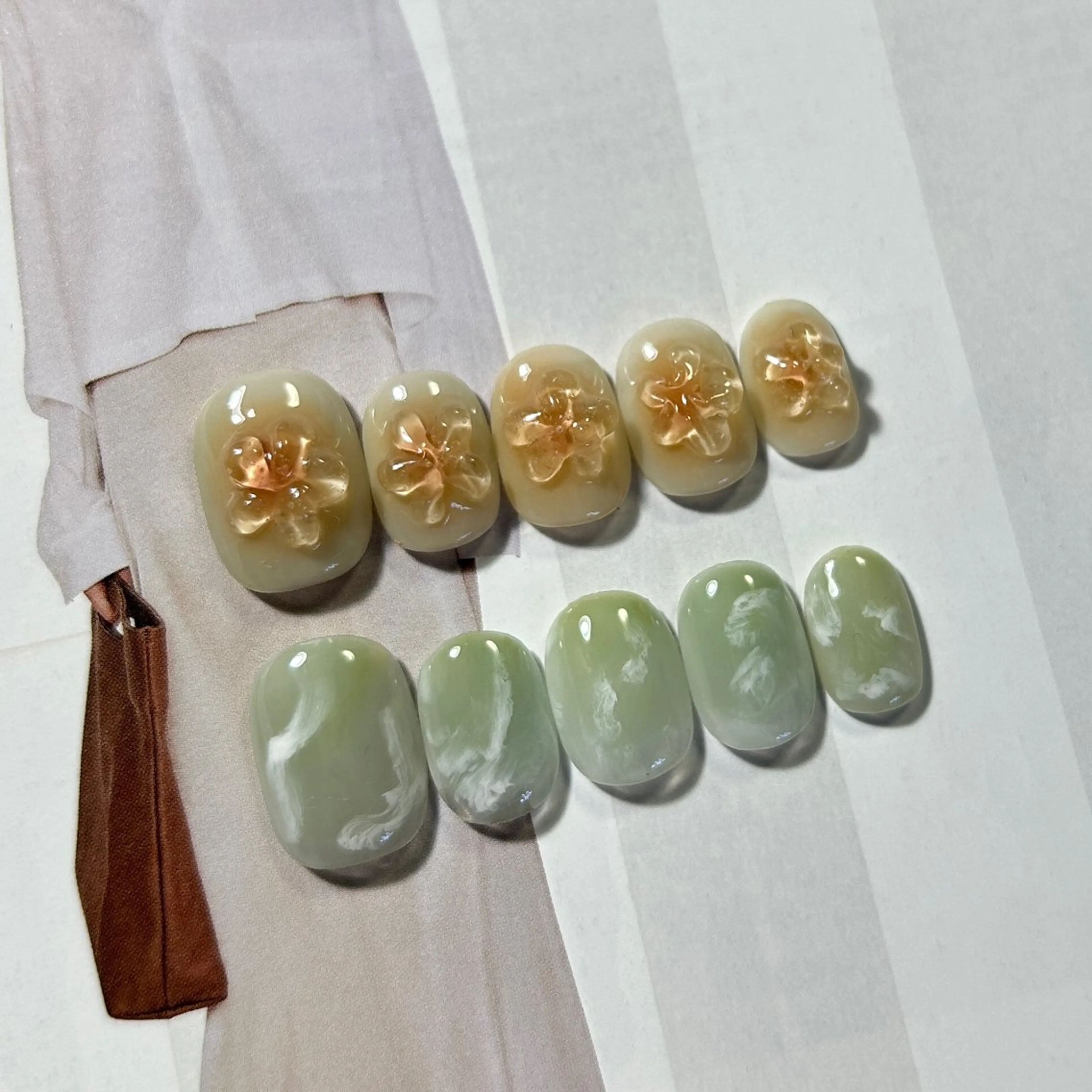 ネイル ハンドネイル Lofinails ちひろのネイルデザイン