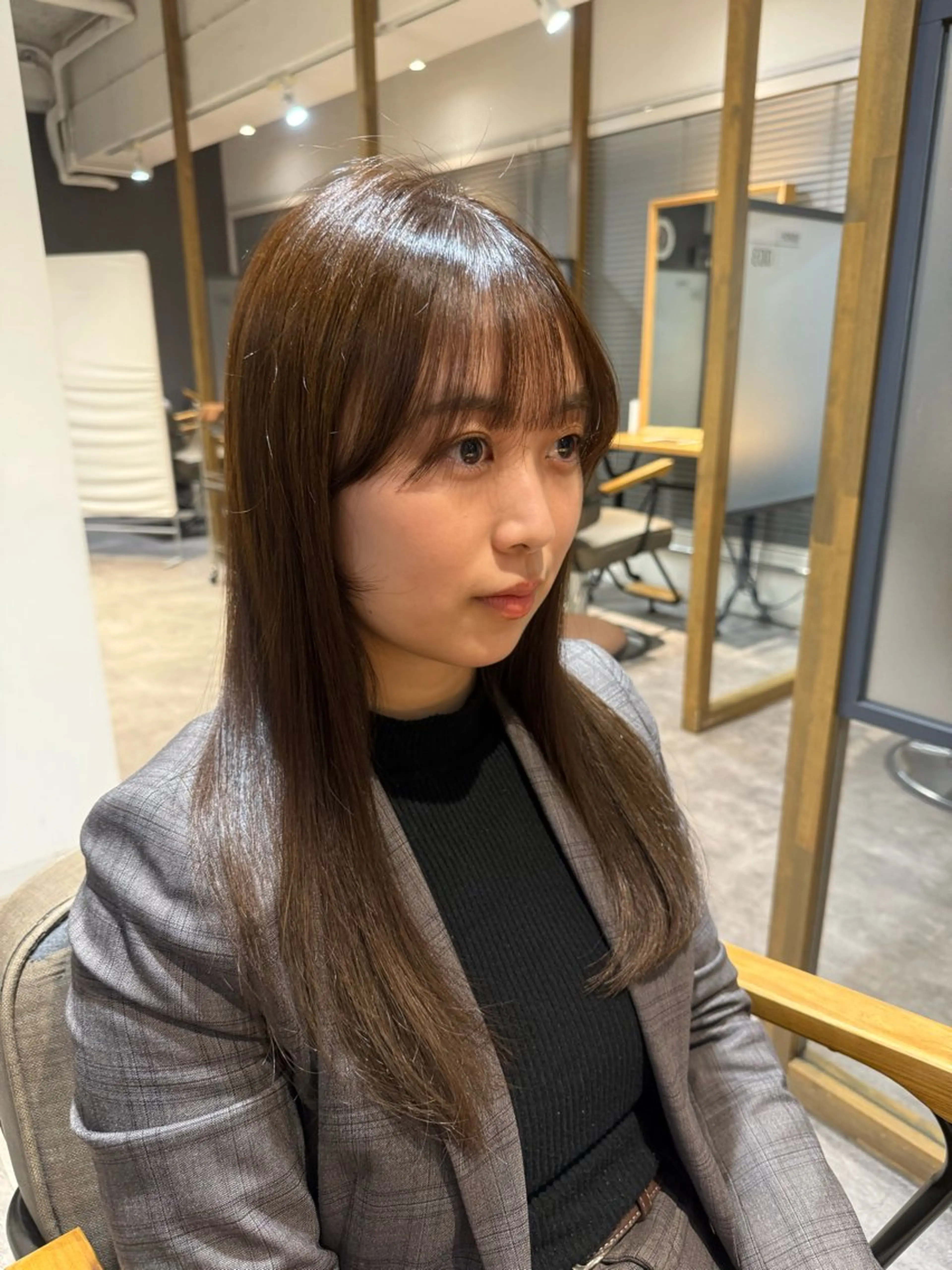 ロング 渡辺 夢吏のヘアスタイル