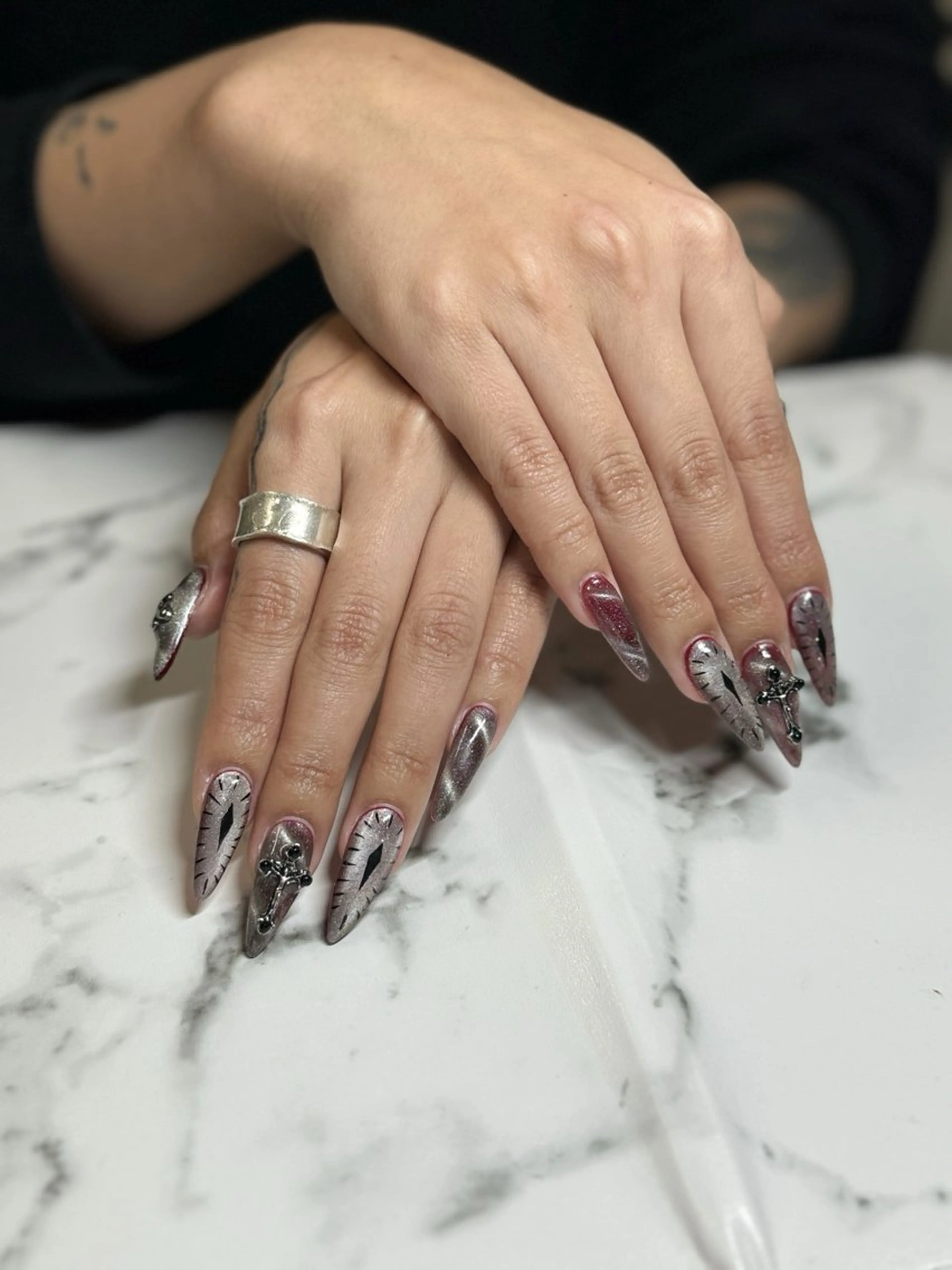 ネイル Henna nailのネイルデザイン