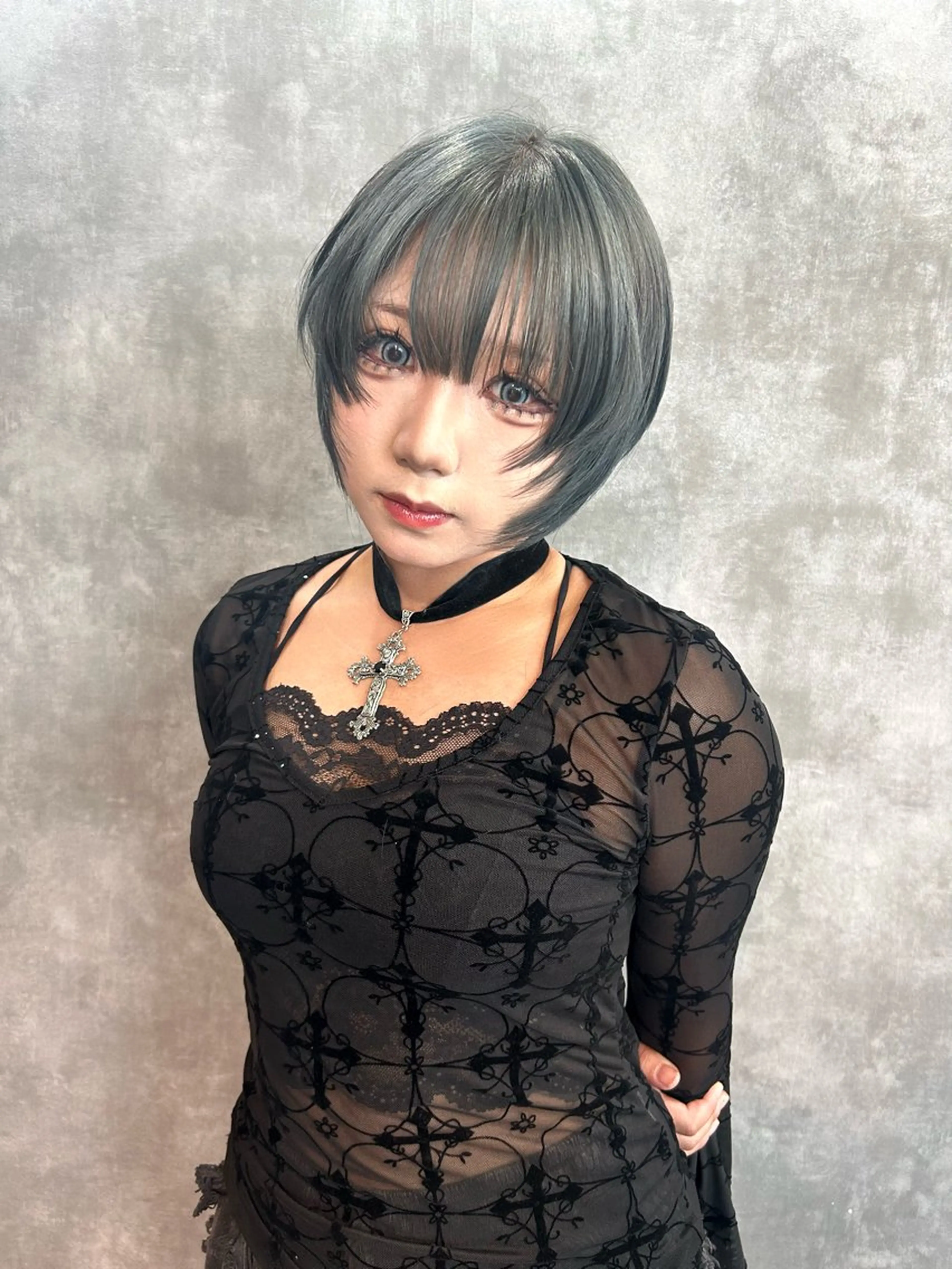 ショート カット ヘアカラー 鈴木 華奈のヘアスタイル