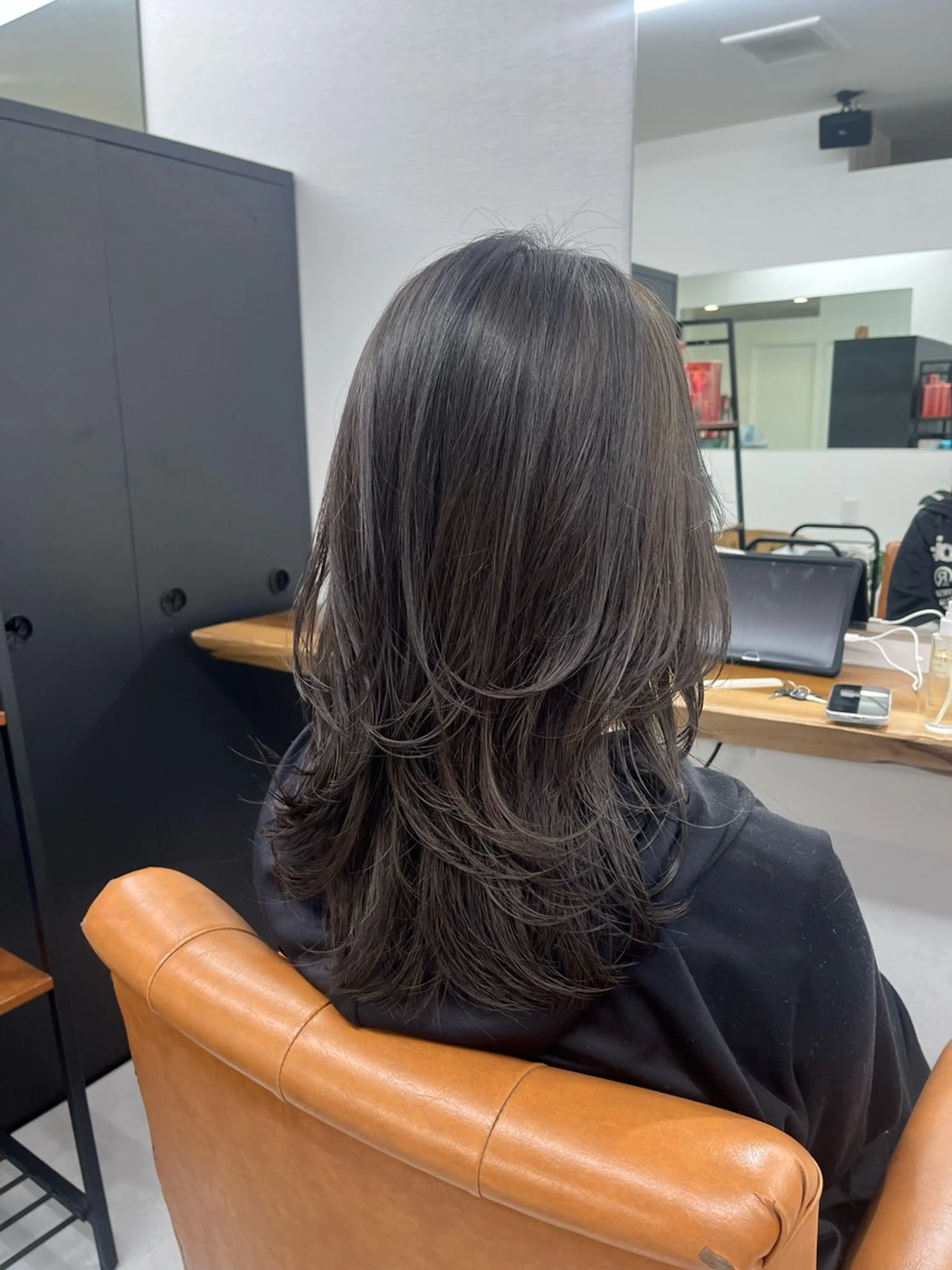 ミディアム ミディアムレイヤー レイヤーカット カット トリートメント COVO所属・レイヤー/韓国ヘア yunaのヘアスタイル